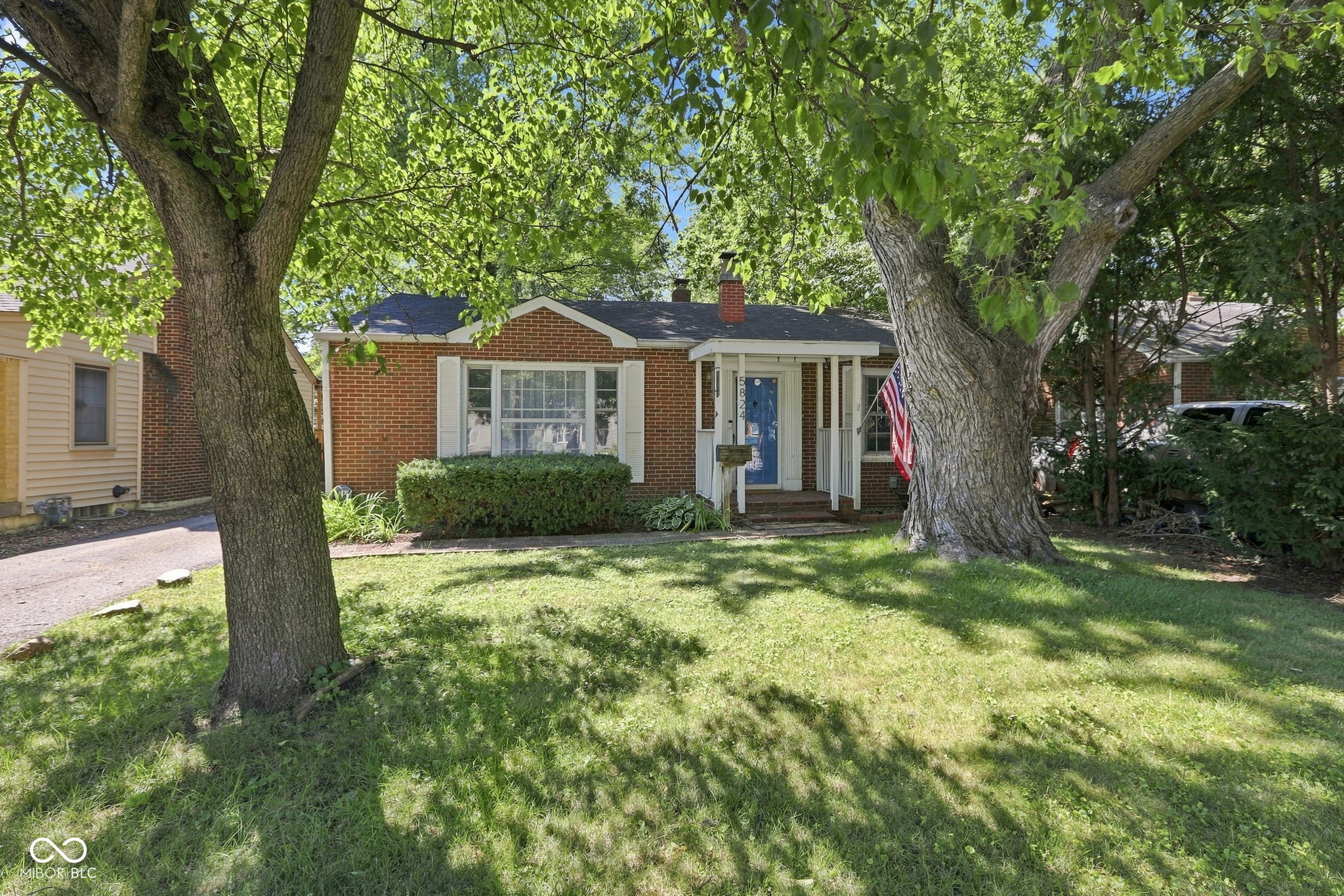 5824 N Keystone Avenue — photo
