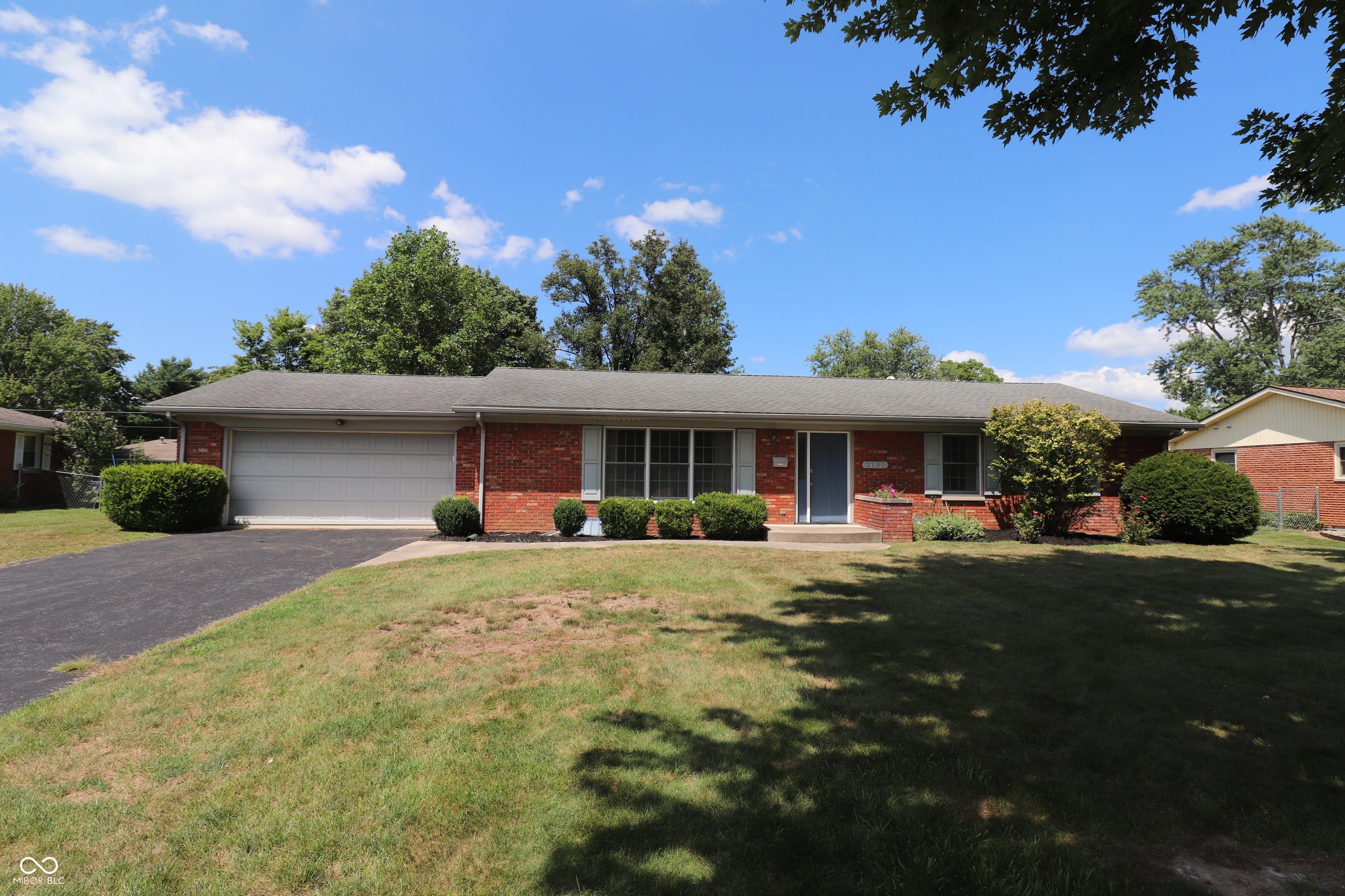 2130 Dale Court — photo