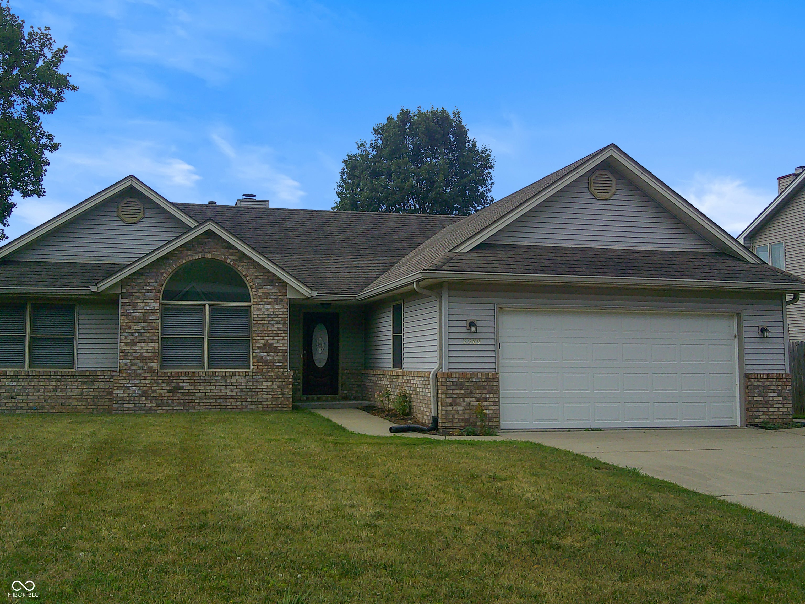 2289 Broadmoor Lane — photo