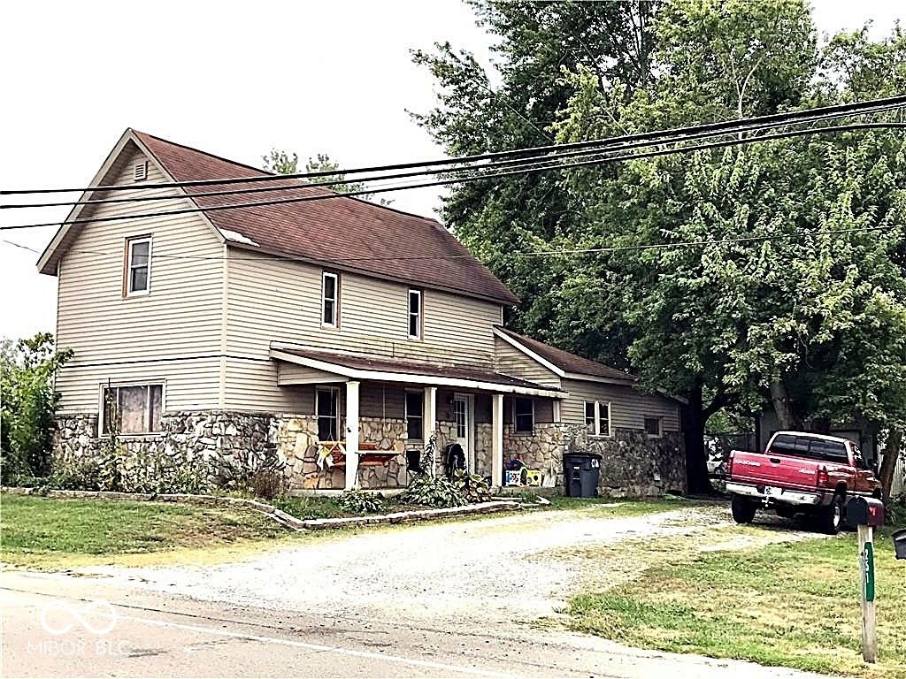 251 E US Highway 52 — photo