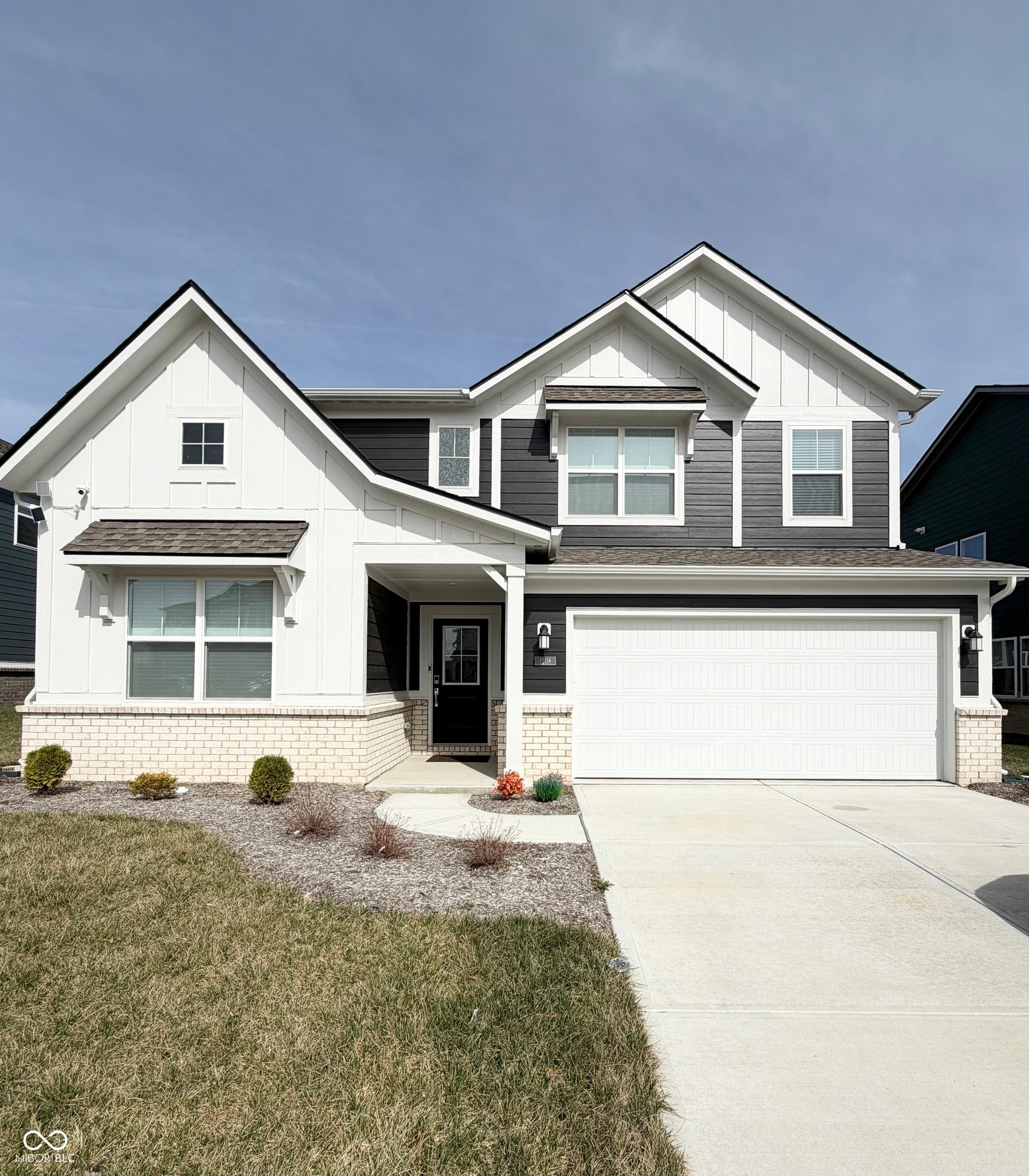 1208 Taggart Way — photo