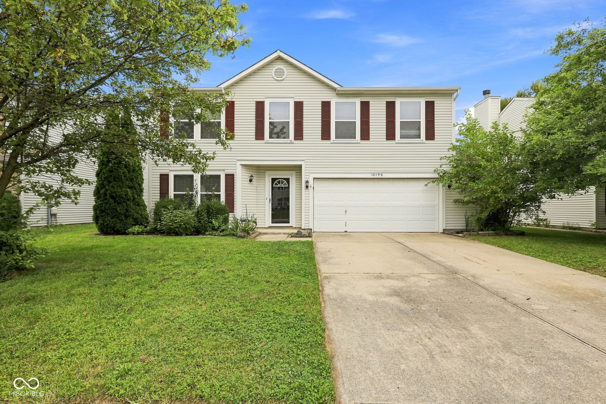 10198 Apple Blossom Circle — photo
