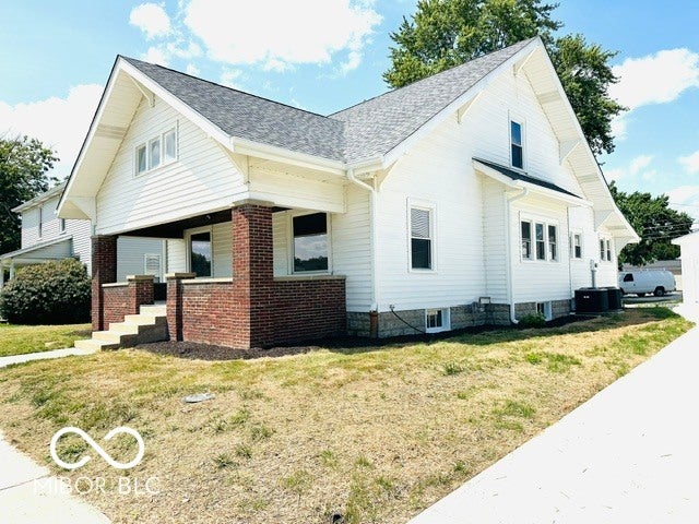 710 W Main Street — photo