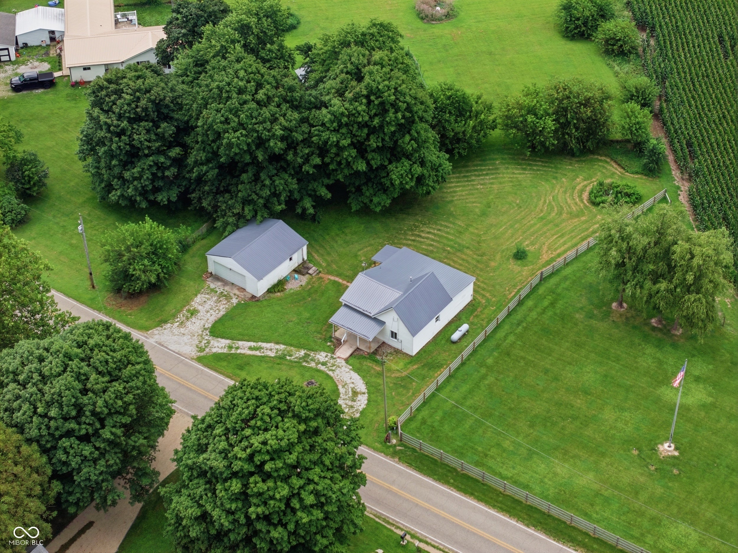 6673 N Old State Road 55 — photo