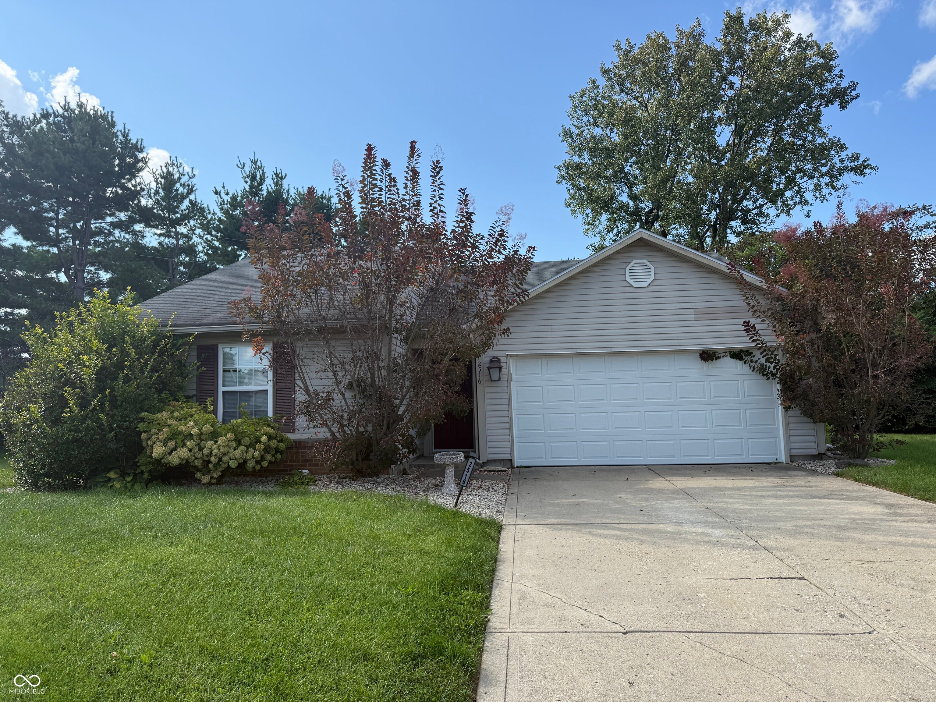 2516 Palomino Court — photo