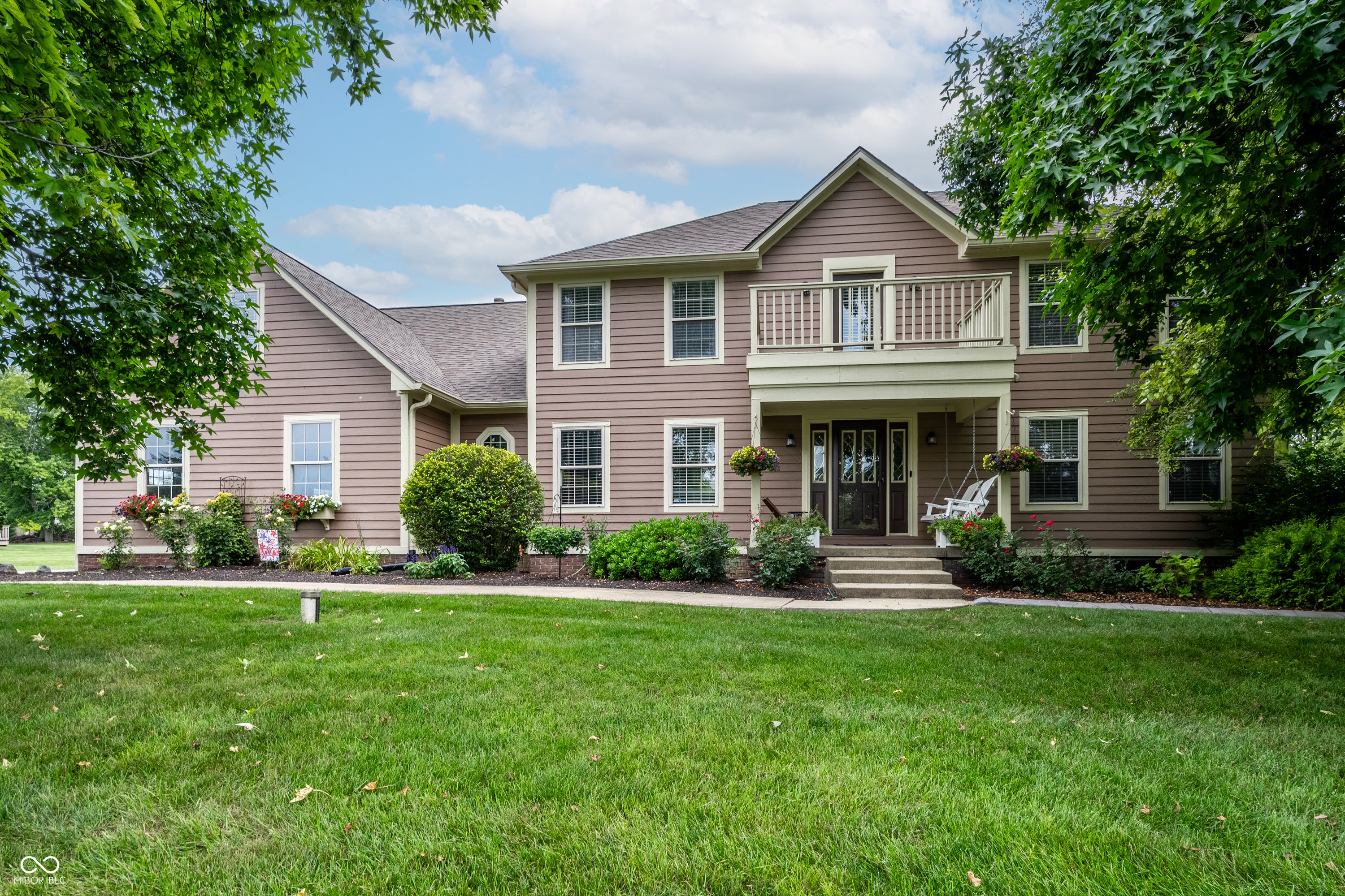 2584 E Fairway Village Drive — photo