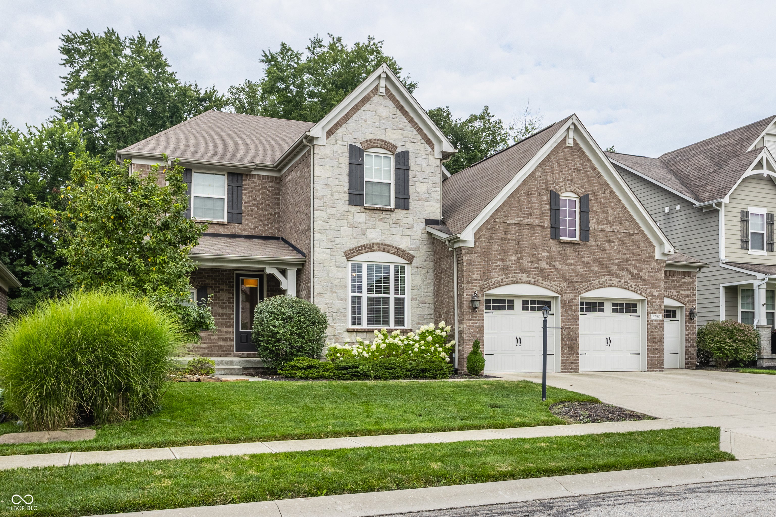 2790 W High Grove Circle — photo