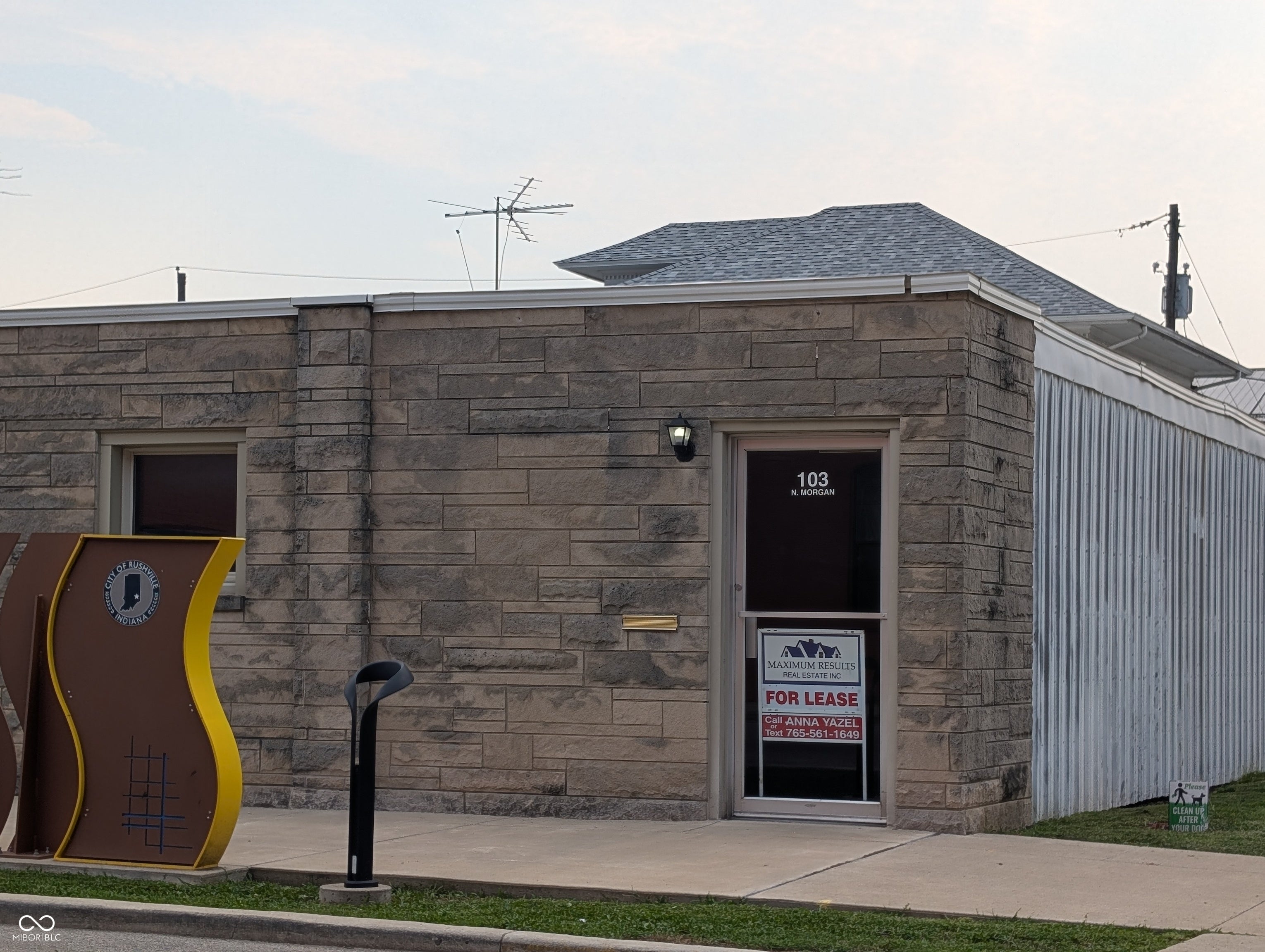 103 N Morgan Street — photo