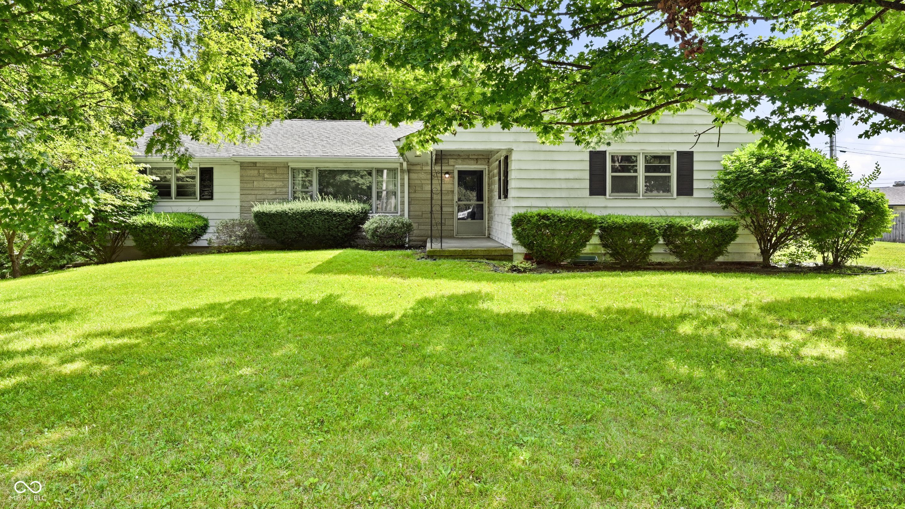 3198 S Crestview Drive — photo
