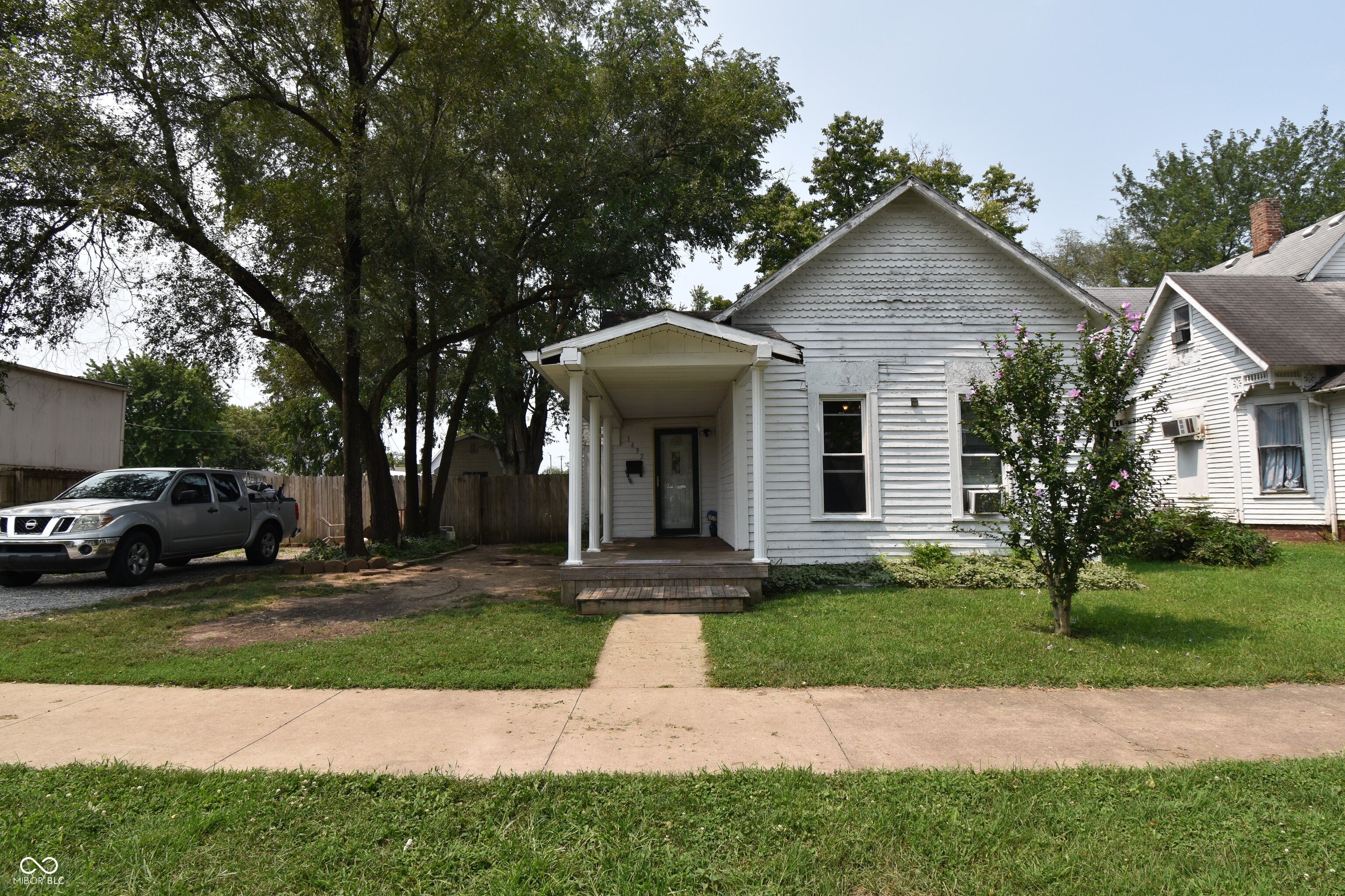 1432 Sycamore Street — photo
