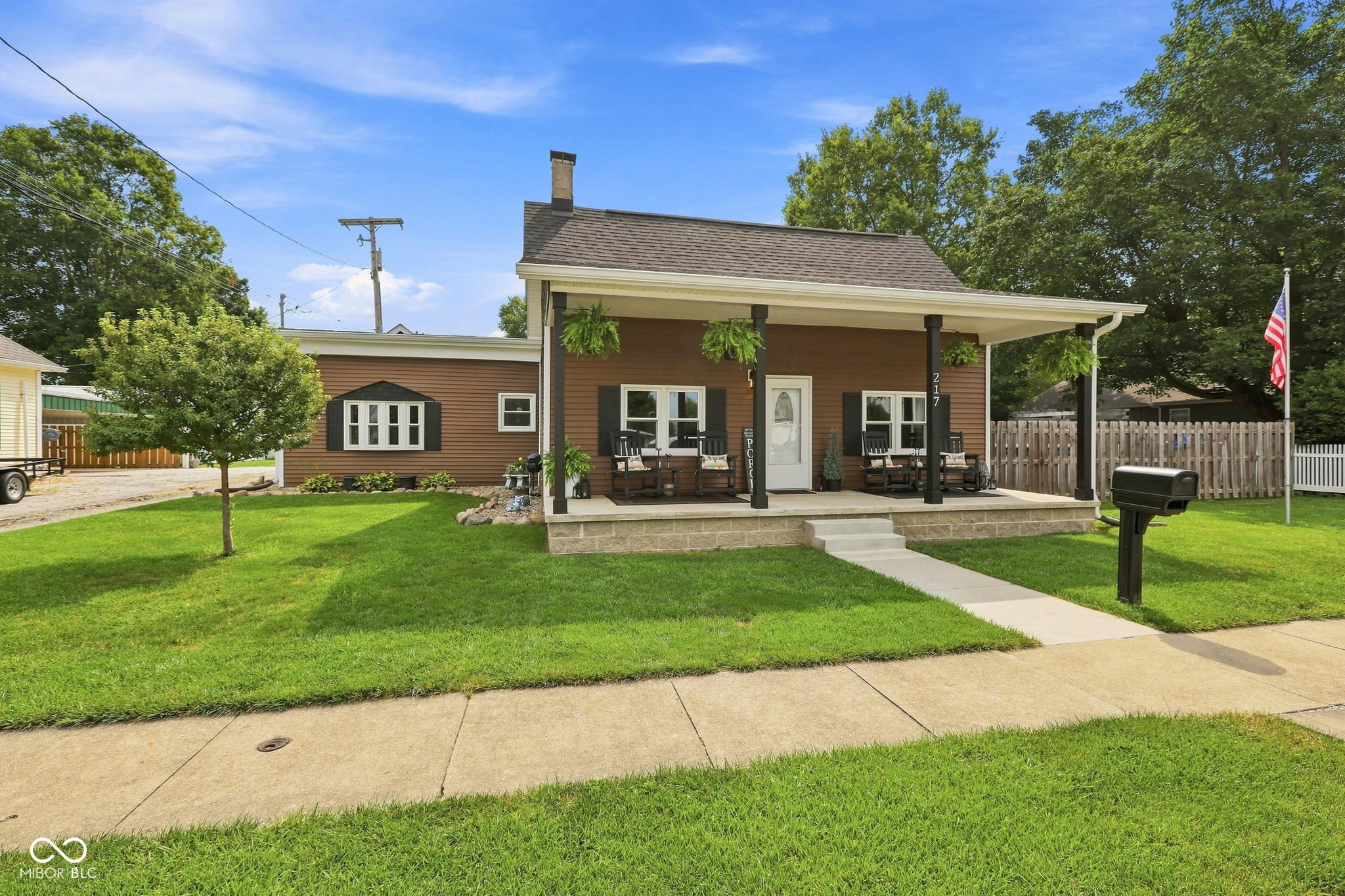 217 S Vine Street — photo