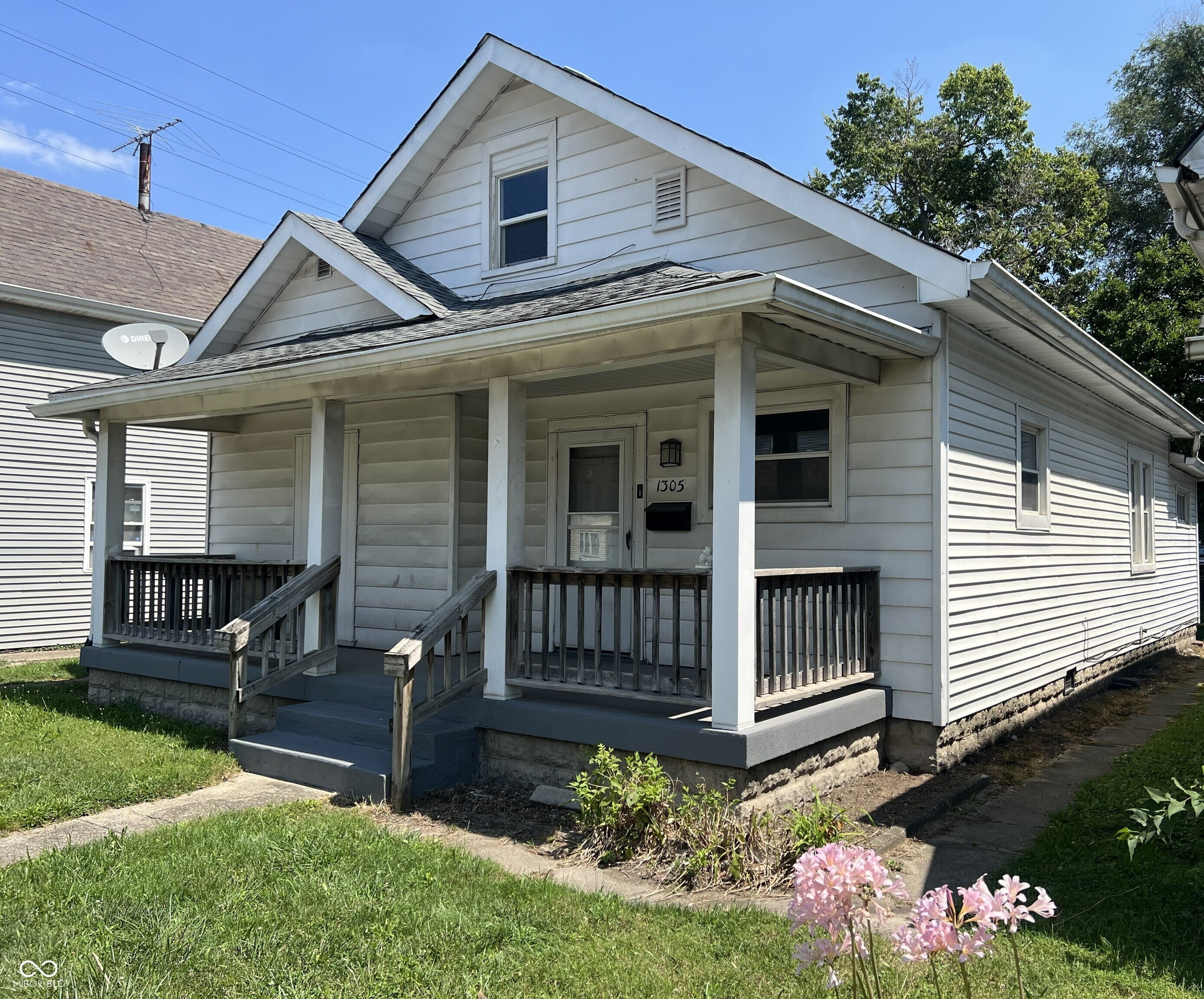 1305 S Belmont Avenue — photo