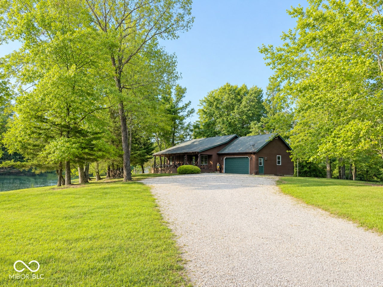 1101 W Slacks Lake Drive — photo