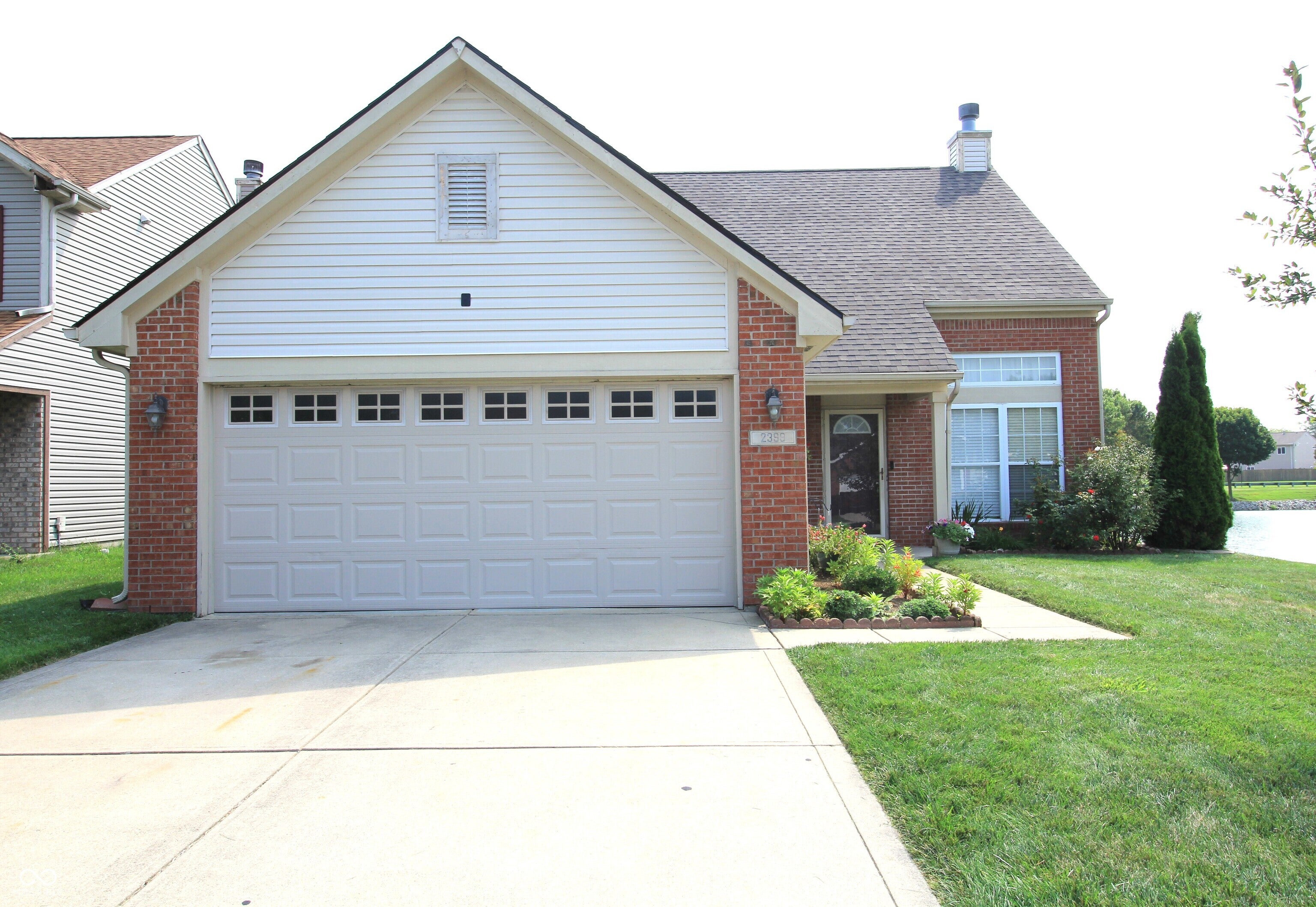 2399 Longleaf Drive — photo