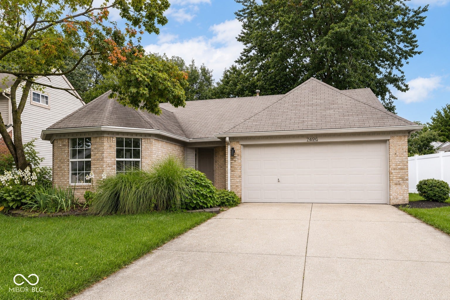 7496 Wood Court — photo