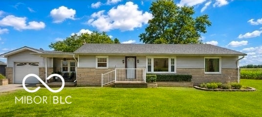 2704 E County Road 50 N — photo