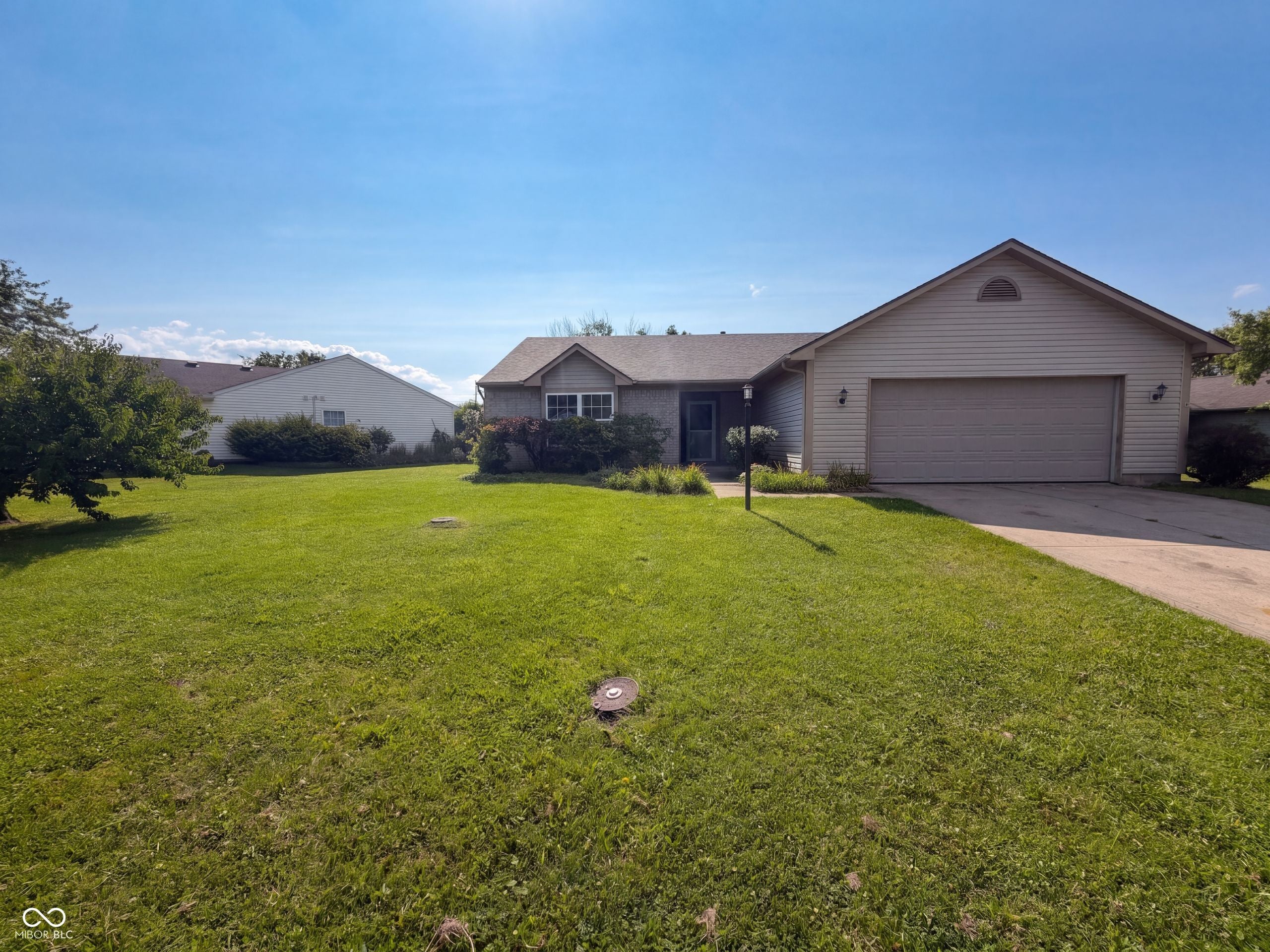 4253 Useppa Court — photo
