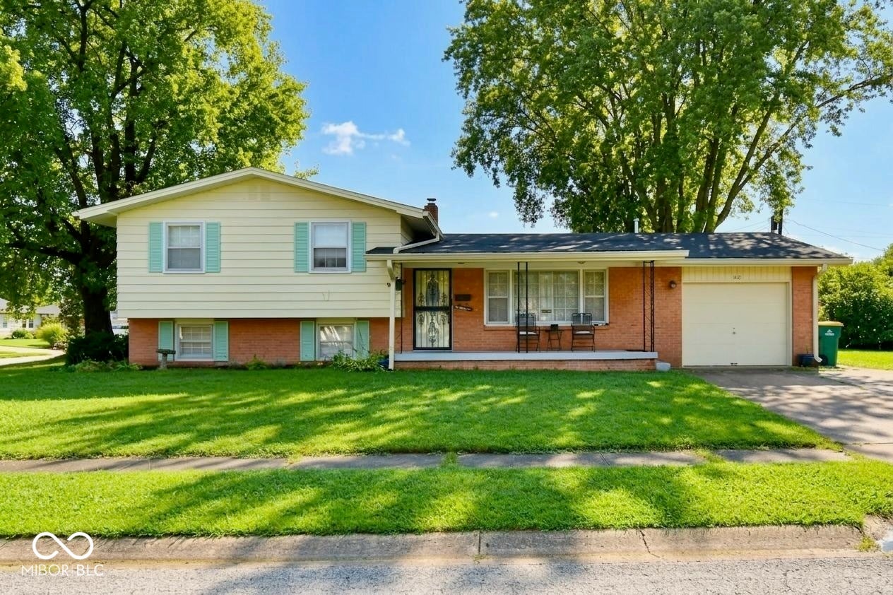 1421 Denver Drive — photo