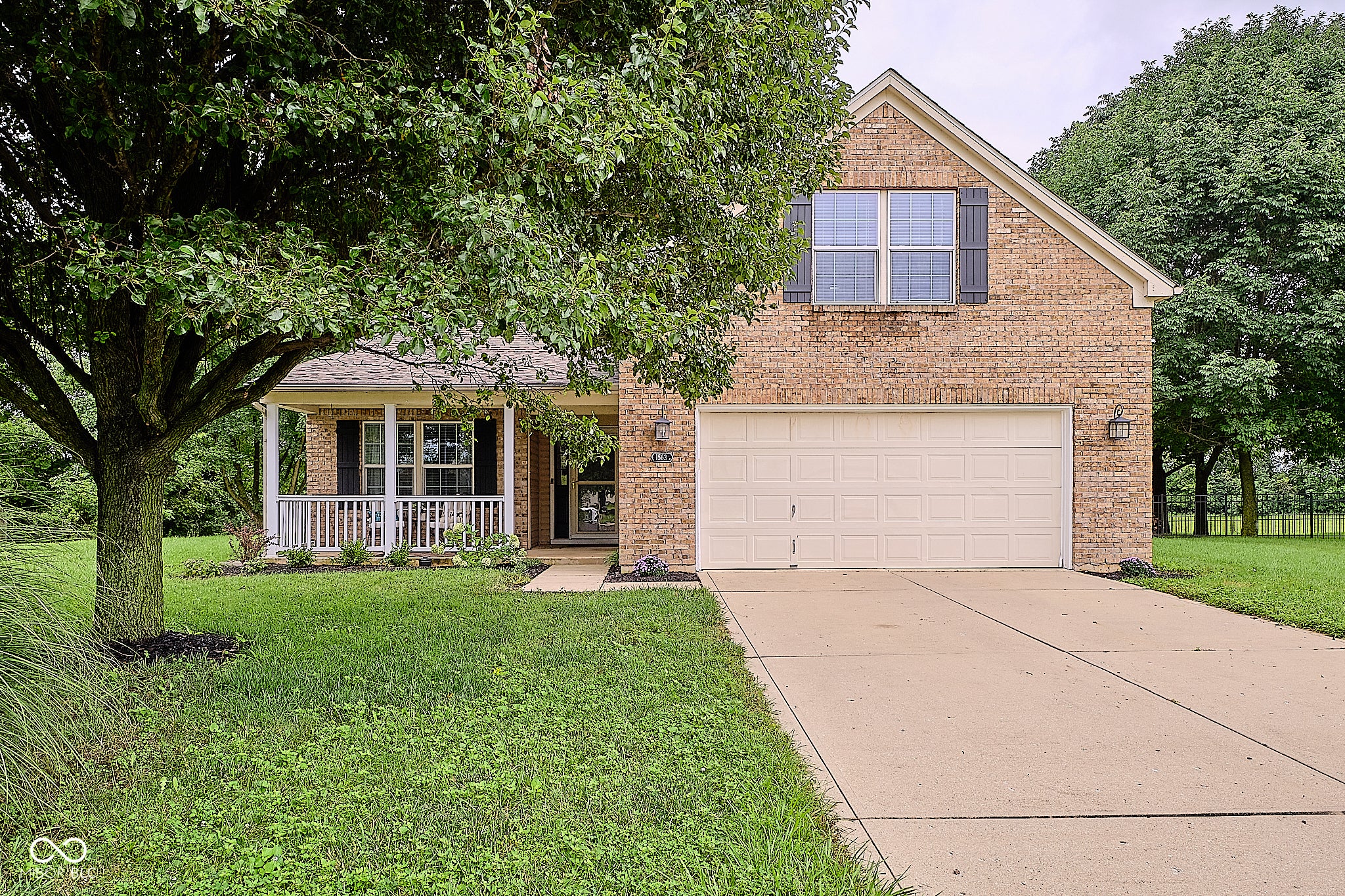 1563 Dale Court — photo
