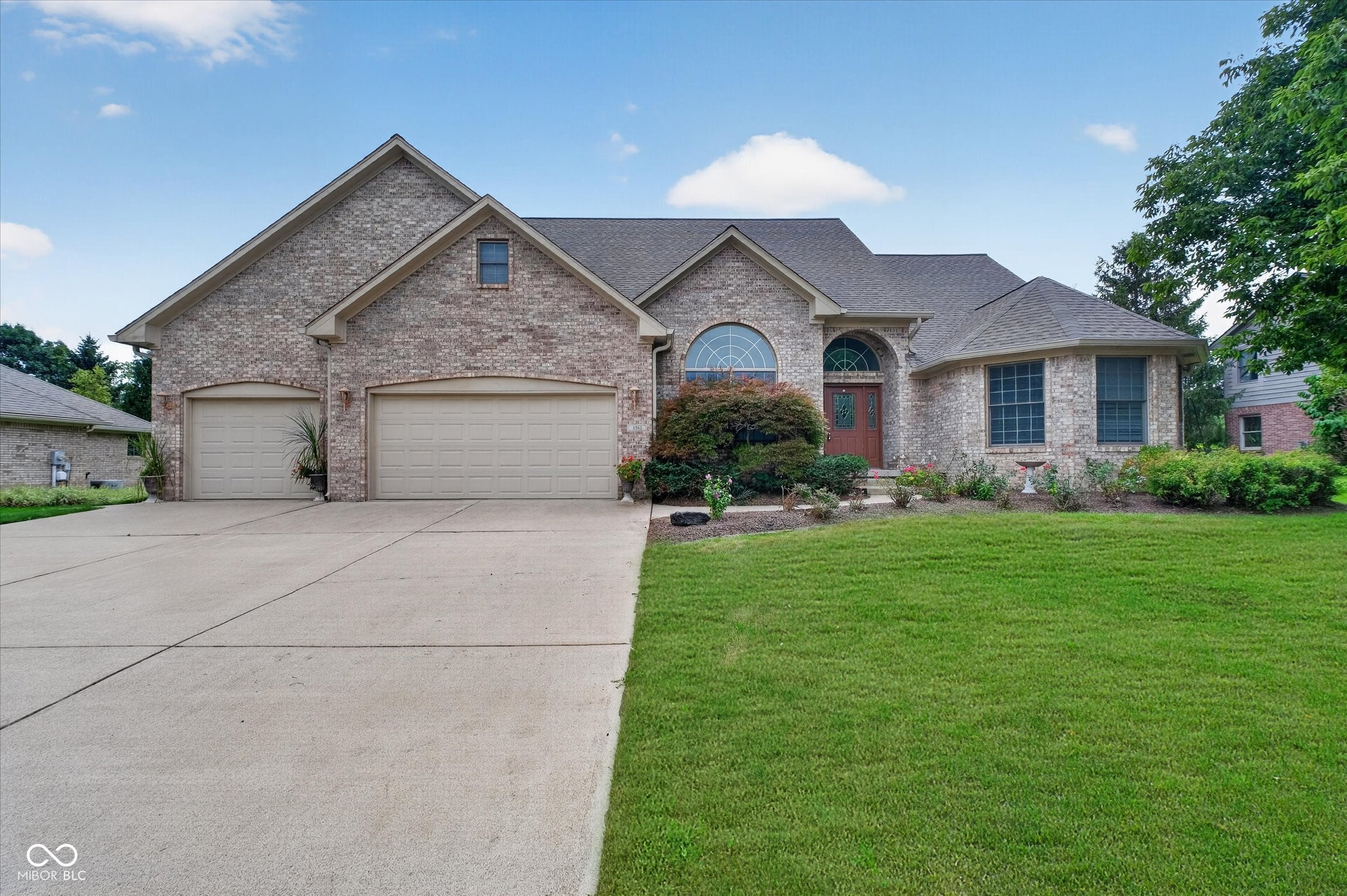 4365 W Woodbridge Lane — photo