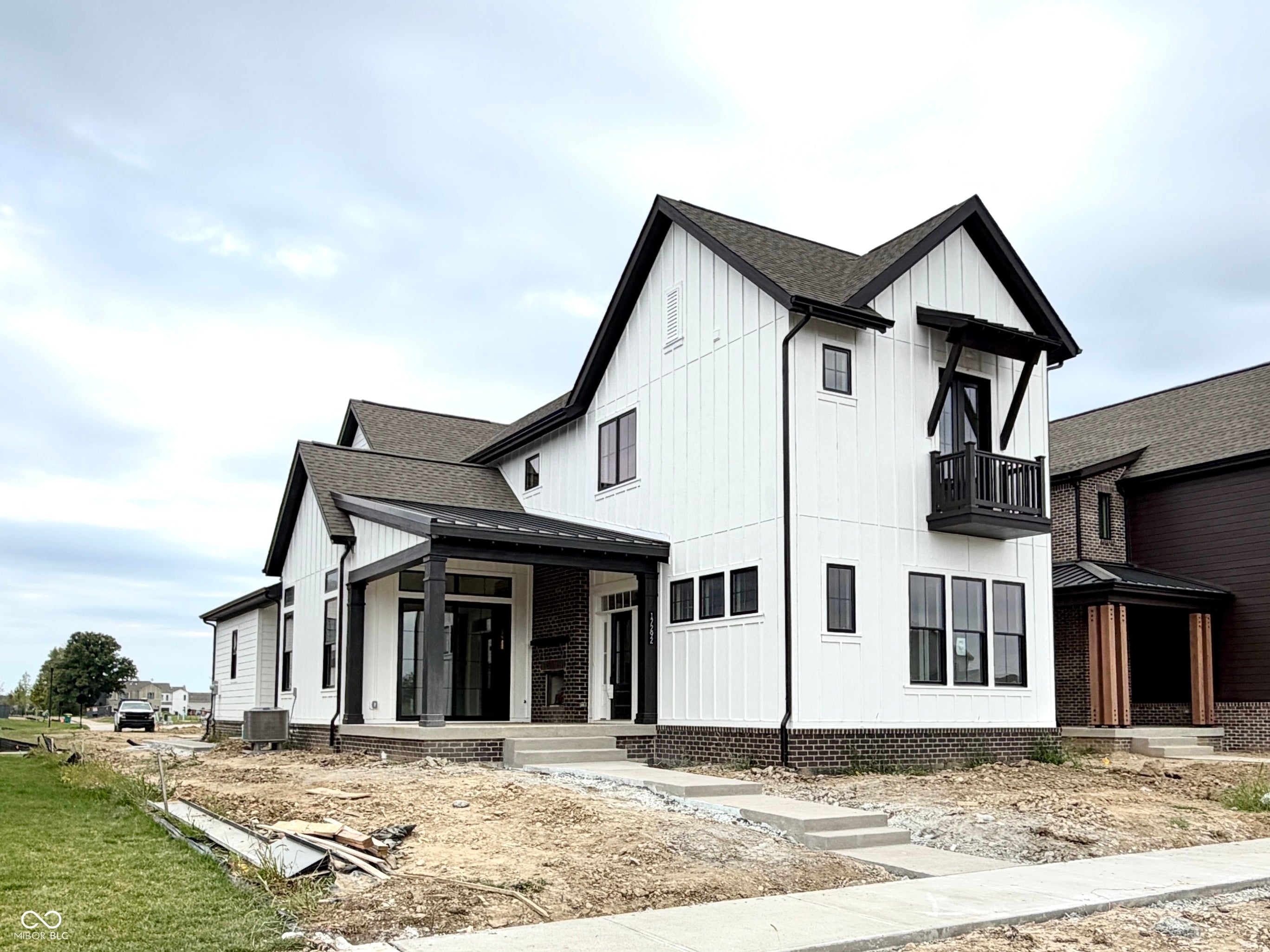 17292 Newton Main Street — photo