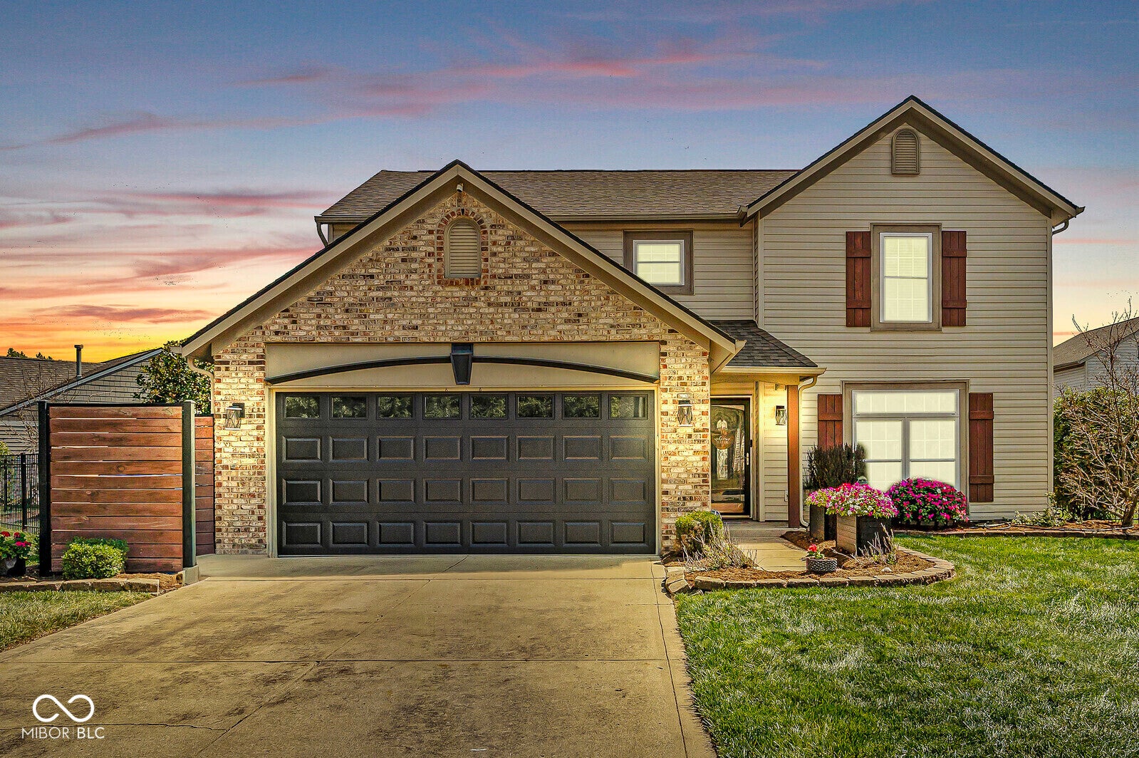 9919 Fountain Cove Drive — photo