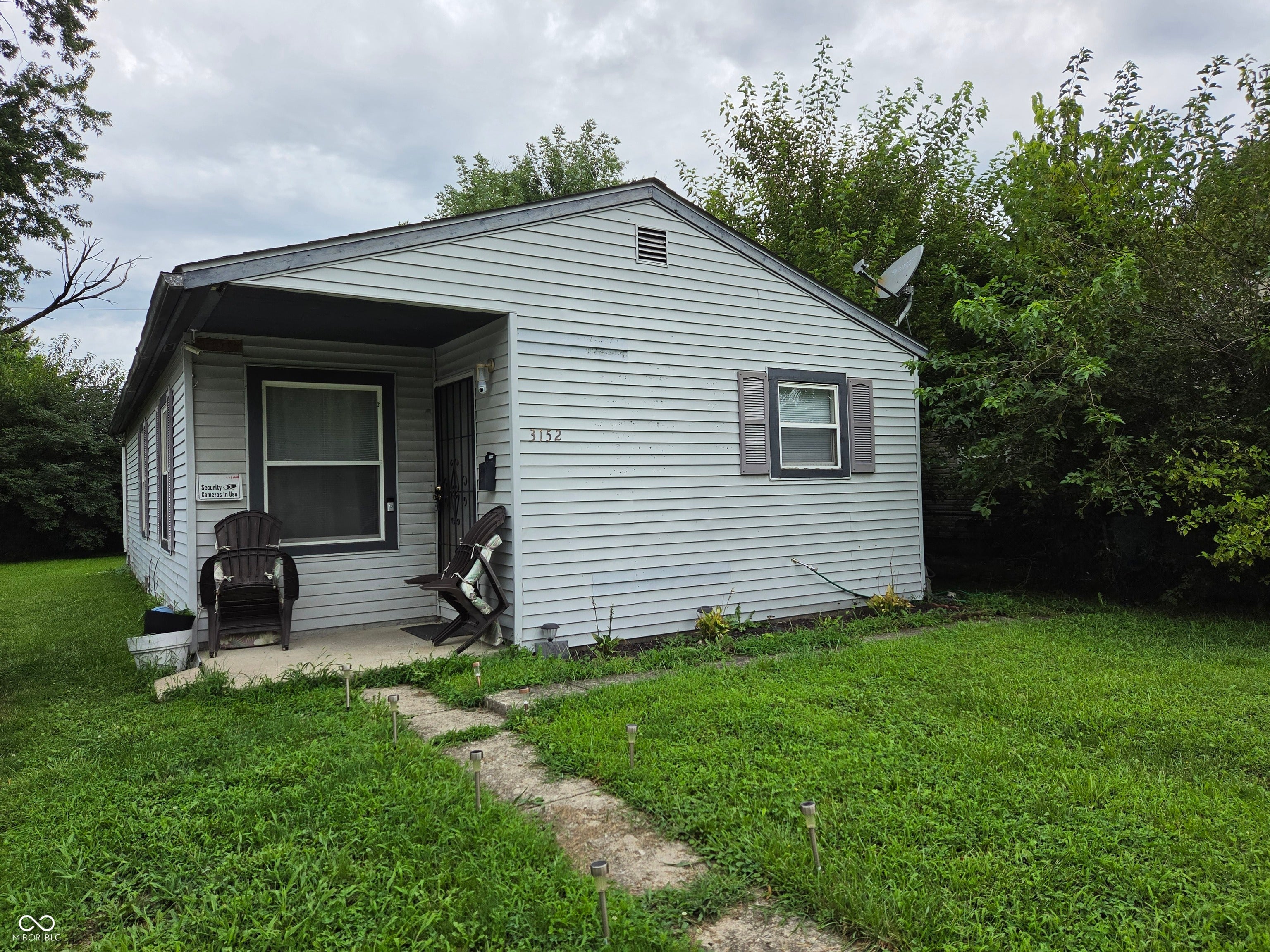 3152 N Temple Avenue — photo