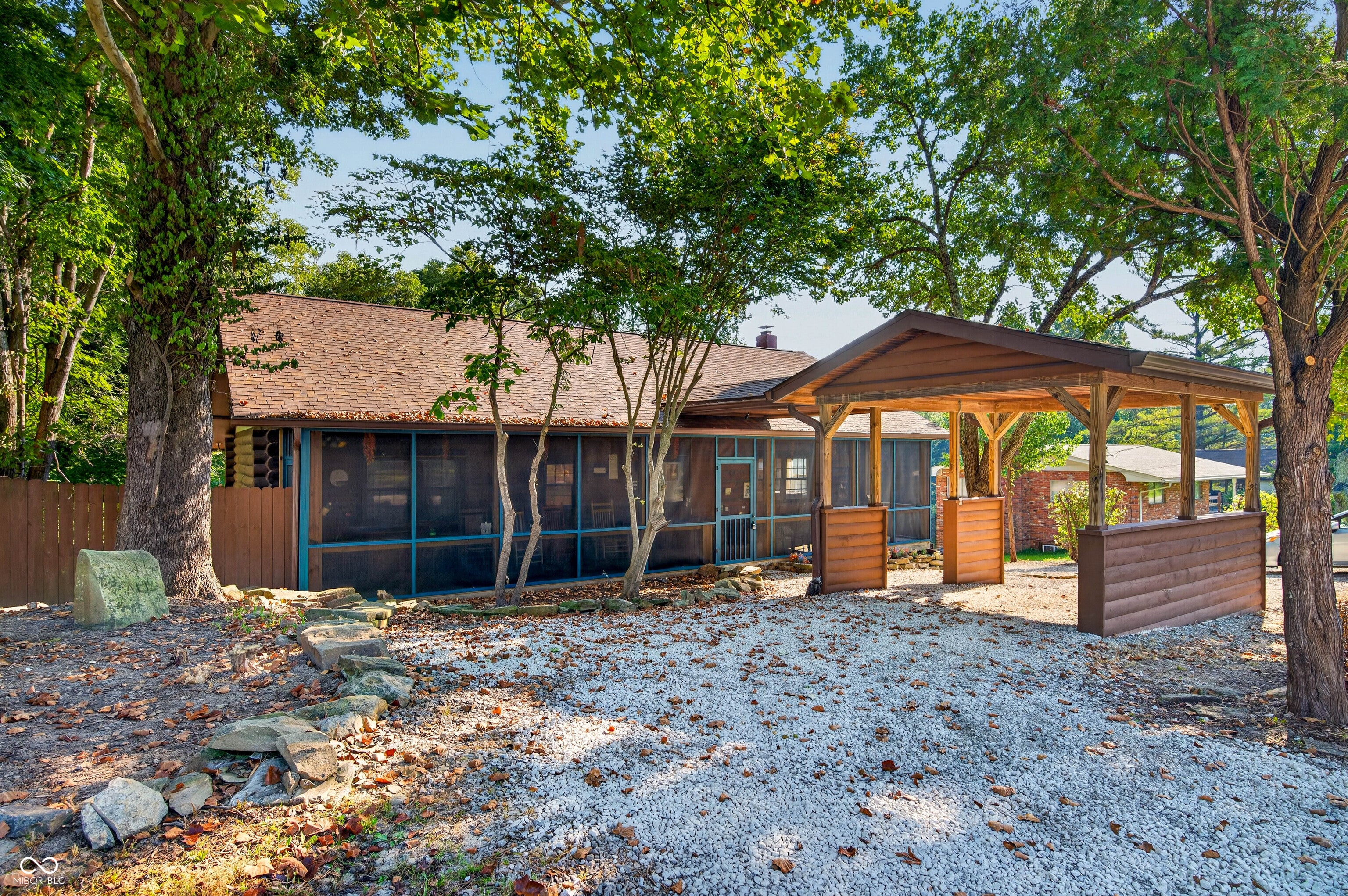 1222 Old State Road 46 — photo