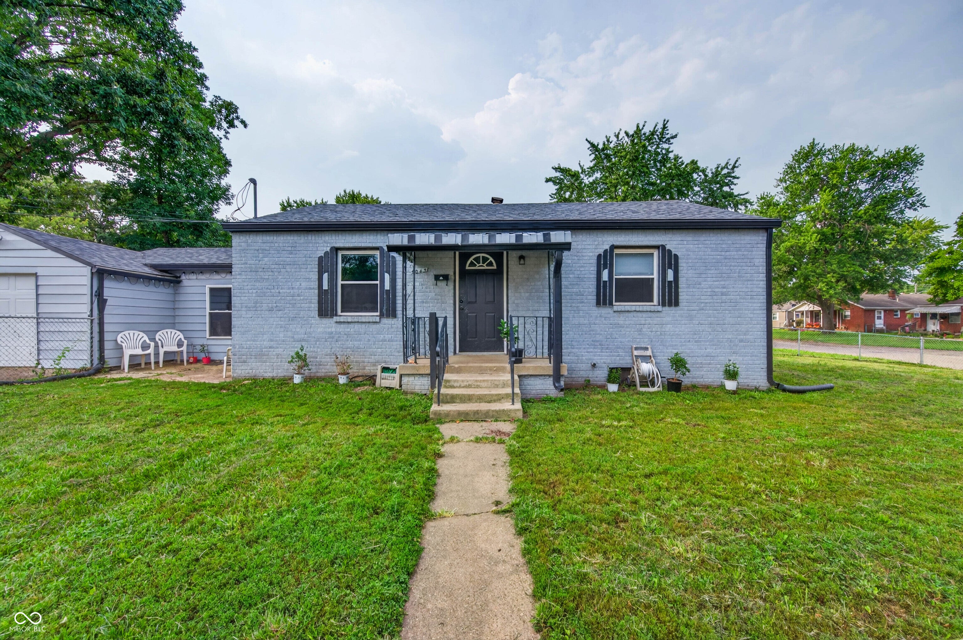 6043 Ivanhoe Street — photo