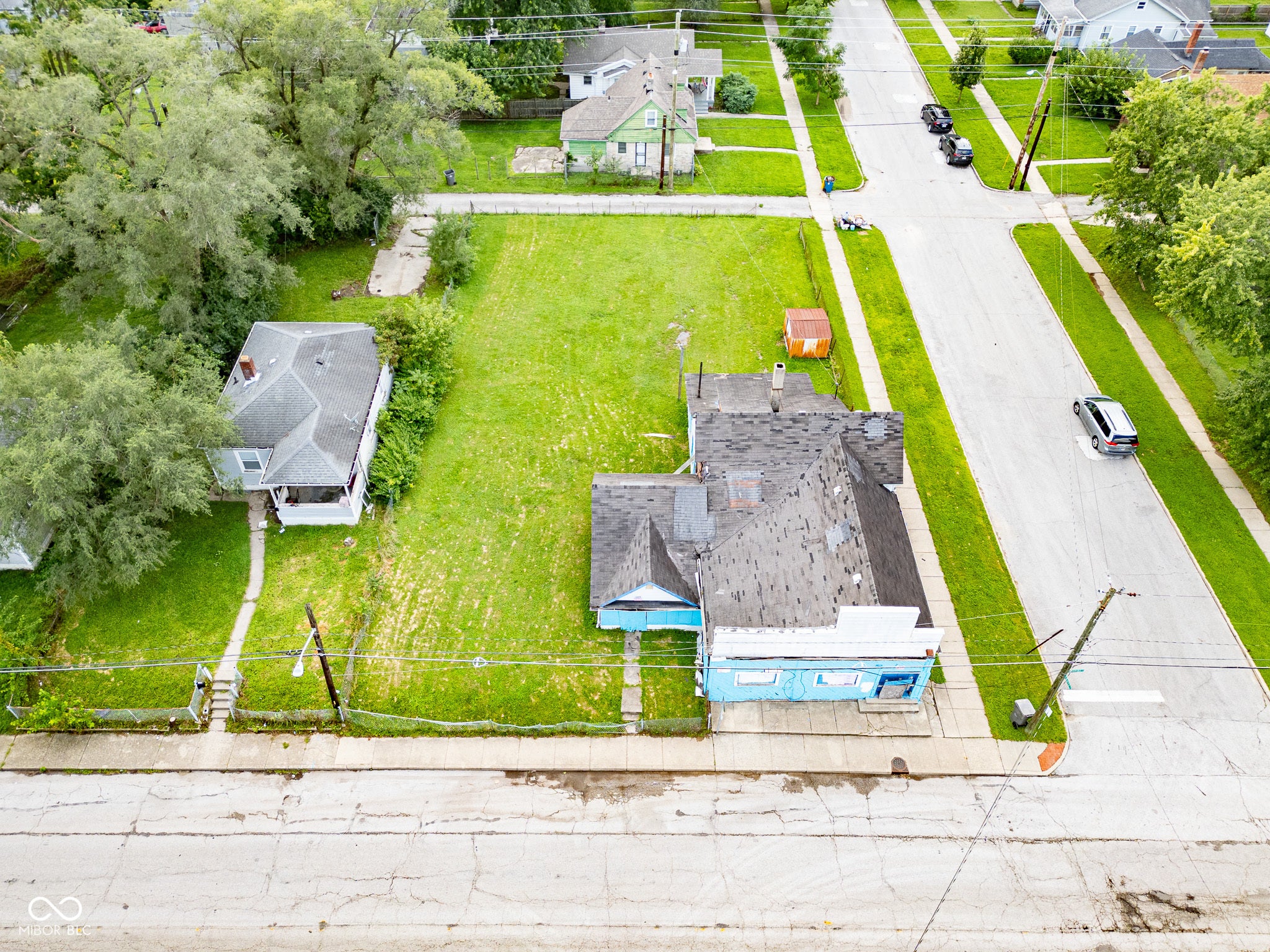 2228 N Harding Street — photo