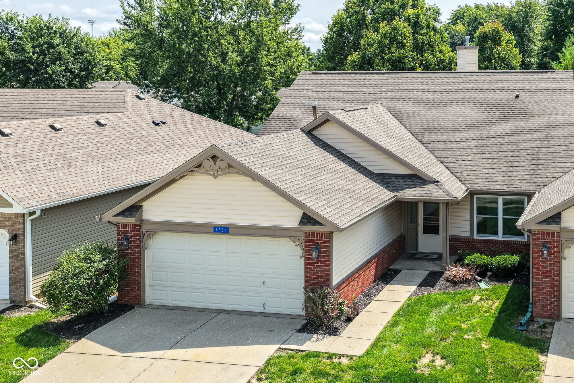 1351 McCormicks Circle — photo