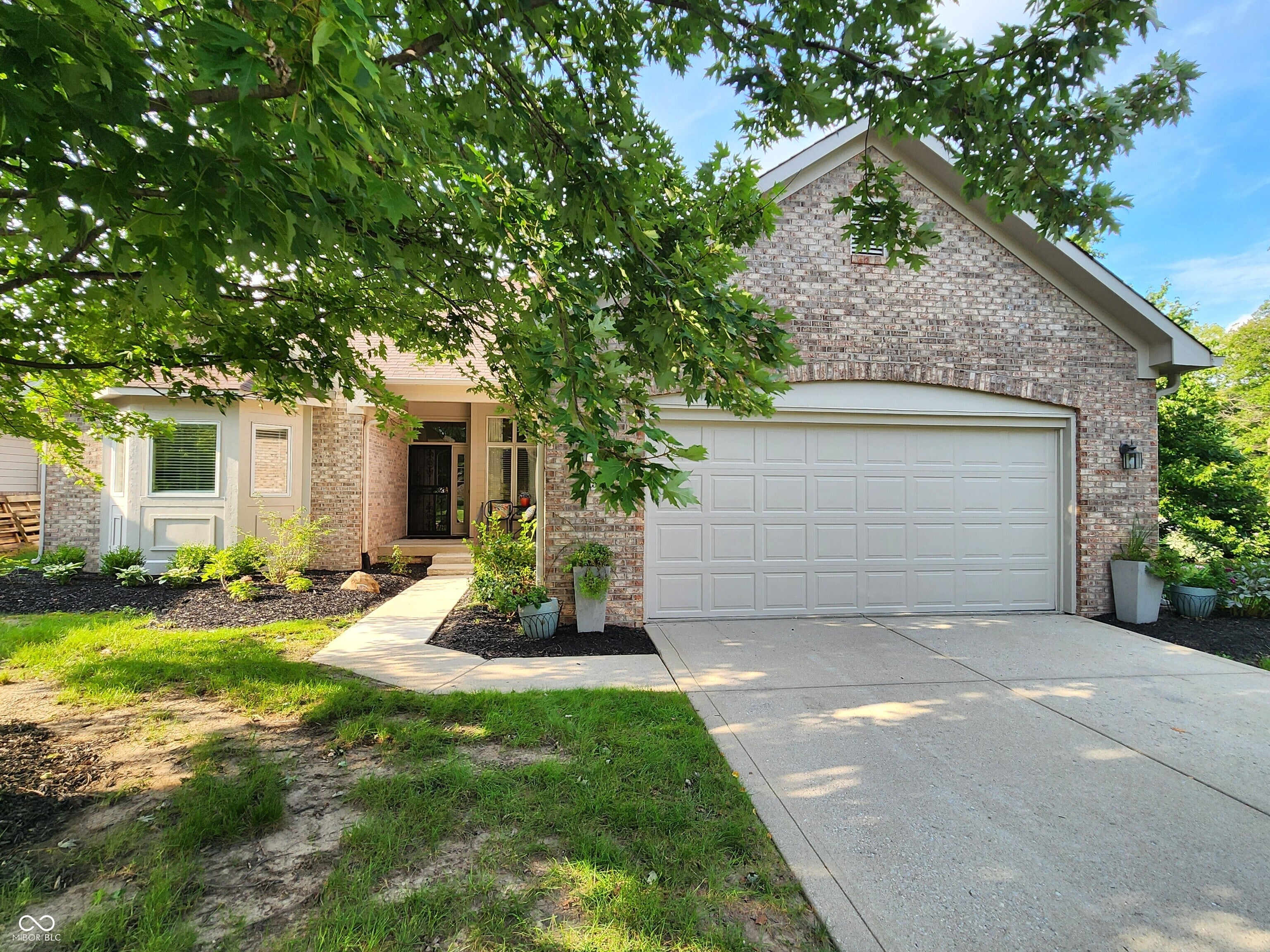 11548 Applewood Circle — photo