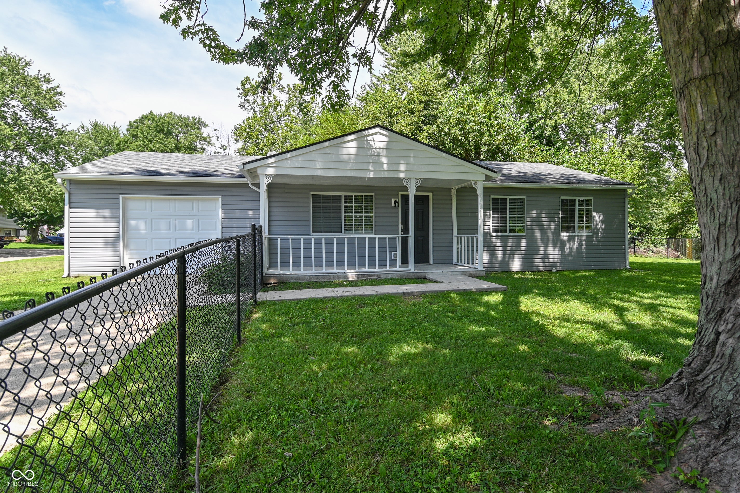 8933 Rock Island Court — photo