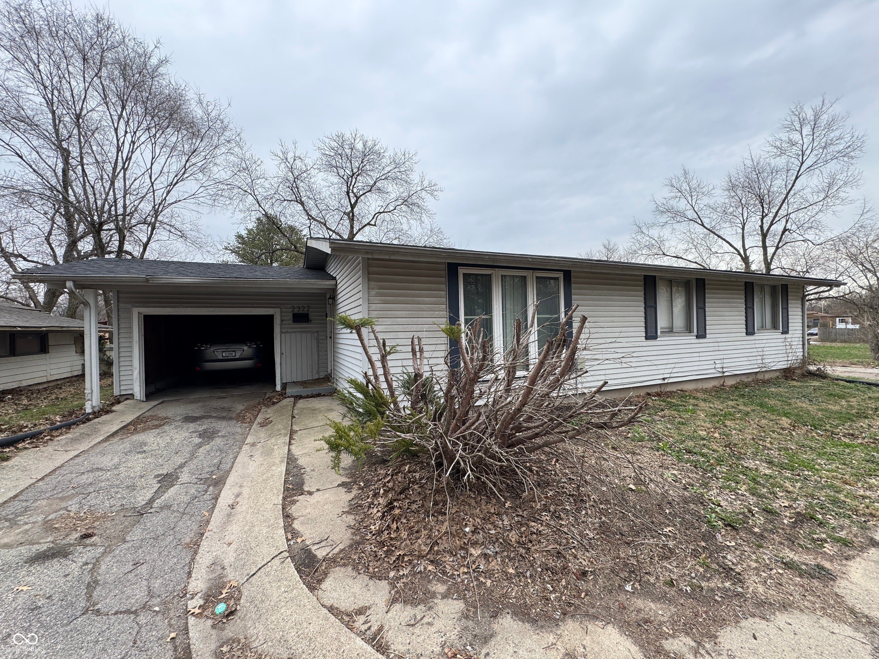 2322 Silver Maple Court — photo