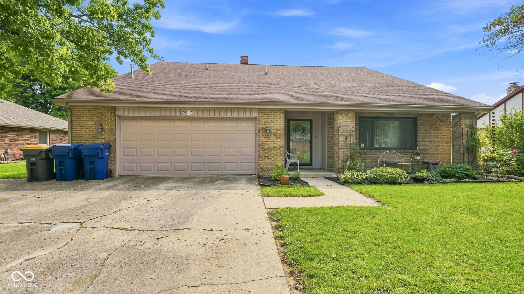 2116 Heather Drive — photo