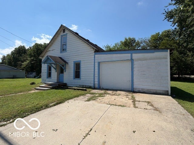 230 N Peru Street — photo