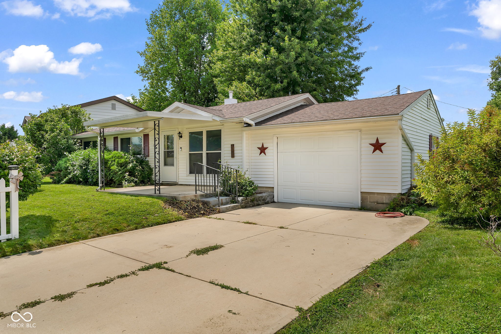 1506 Jaques Drive — photo