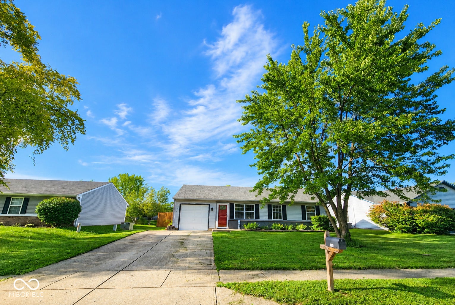 134 Meadow Creek South Drive — photo