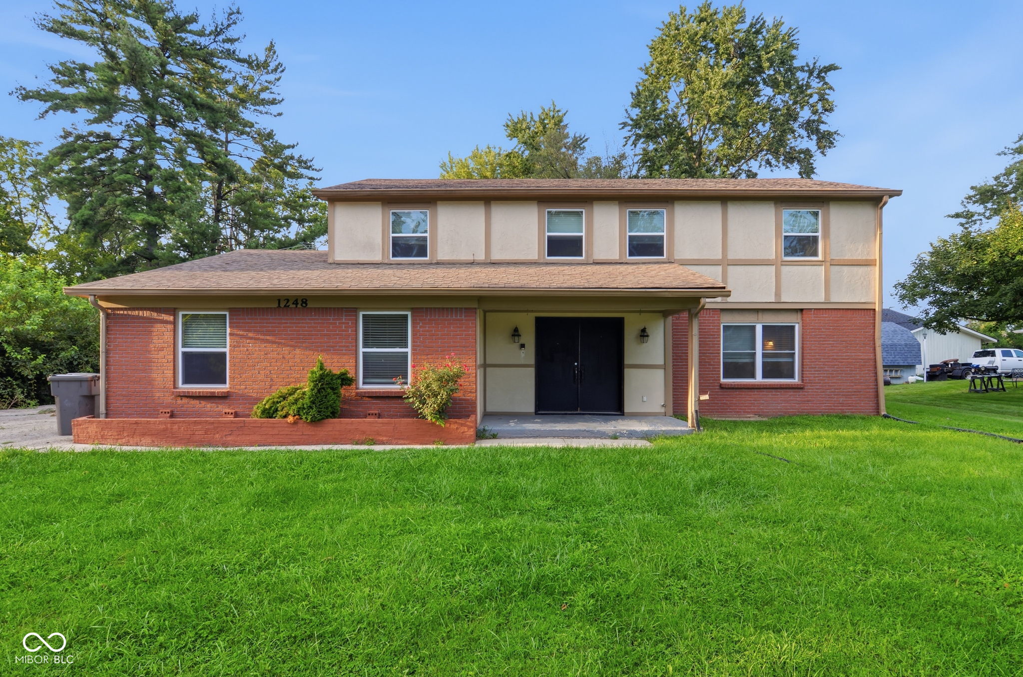 1248 Munsee Circle — photo
