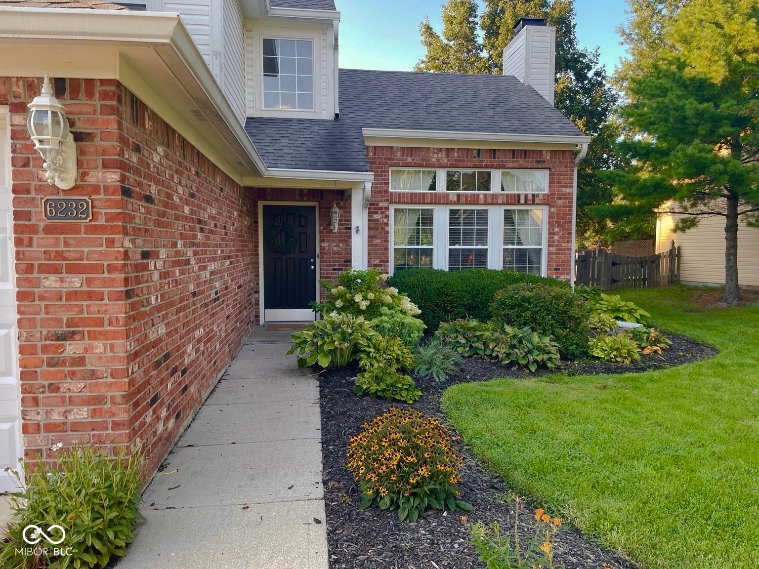 6232 Valleyview Drive — photo