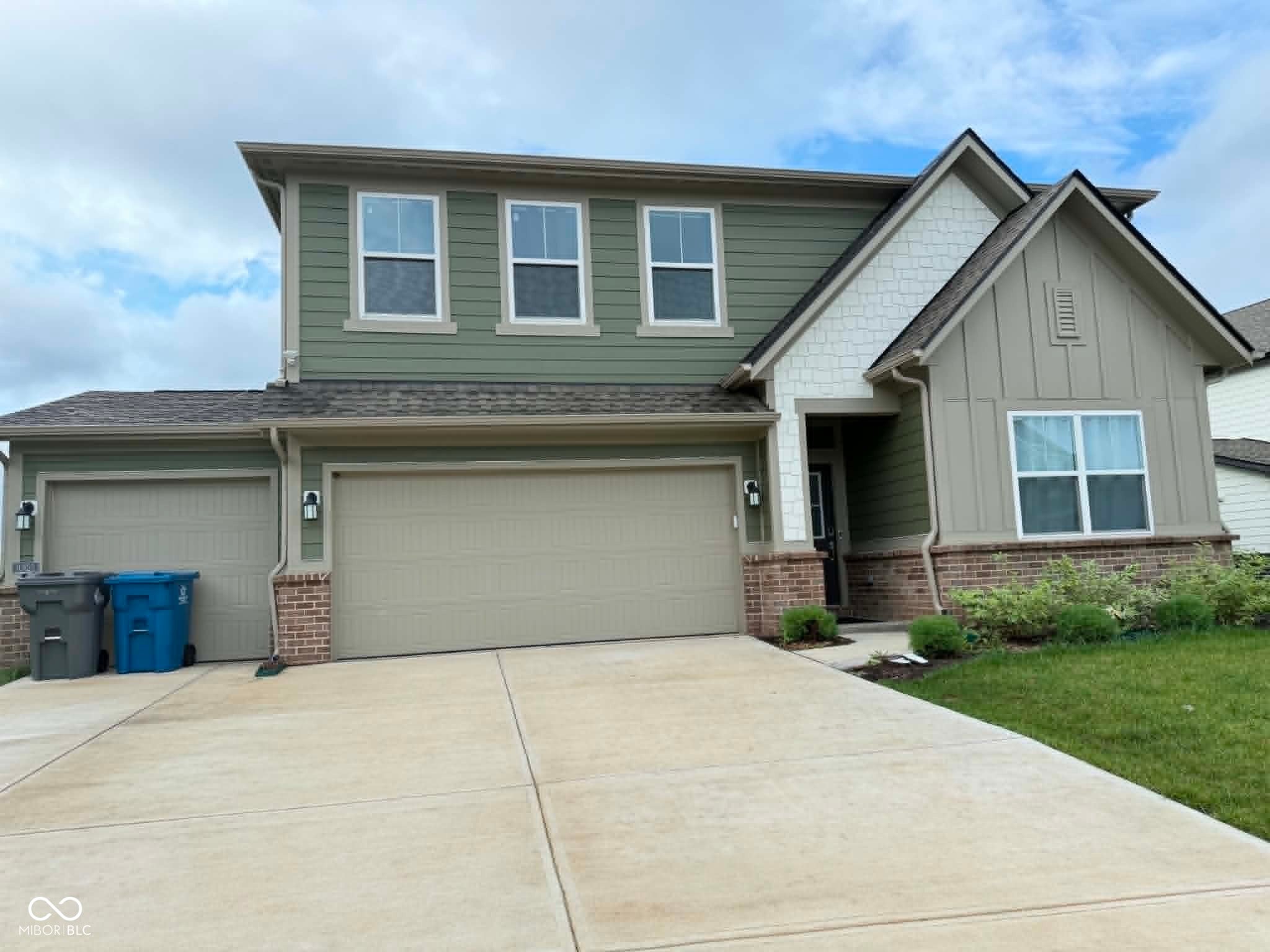 10823 Soda Creek Court — photo