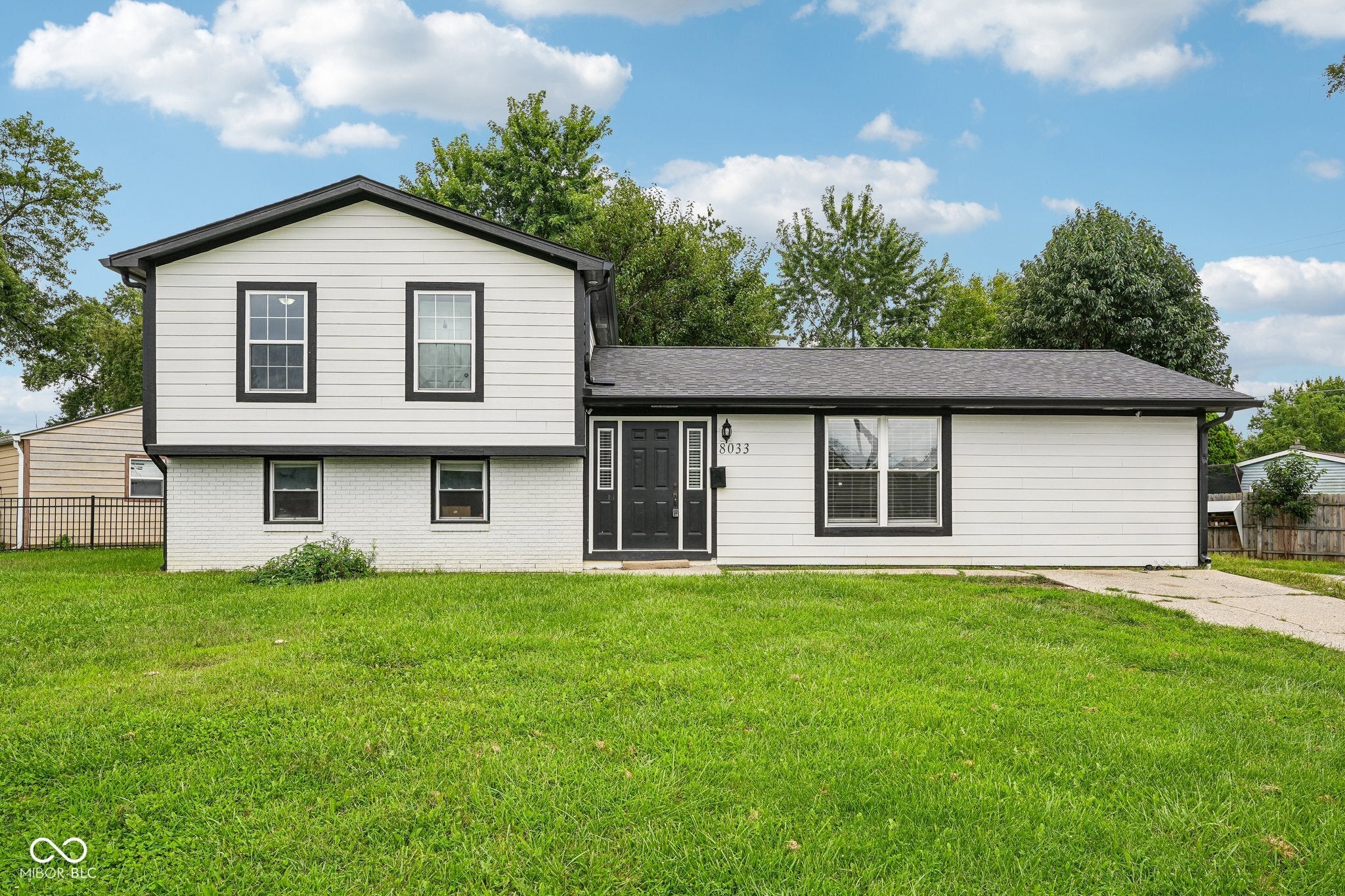8033 Wysong Drive — photo