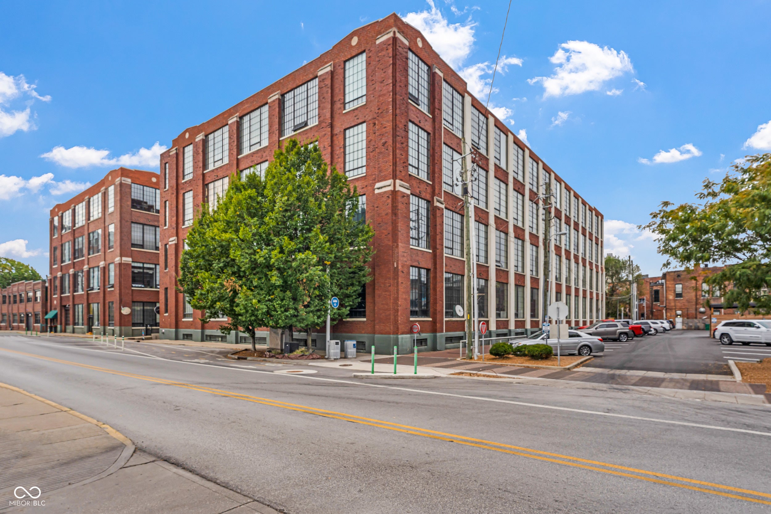 630 N College Avenue 201 — photo