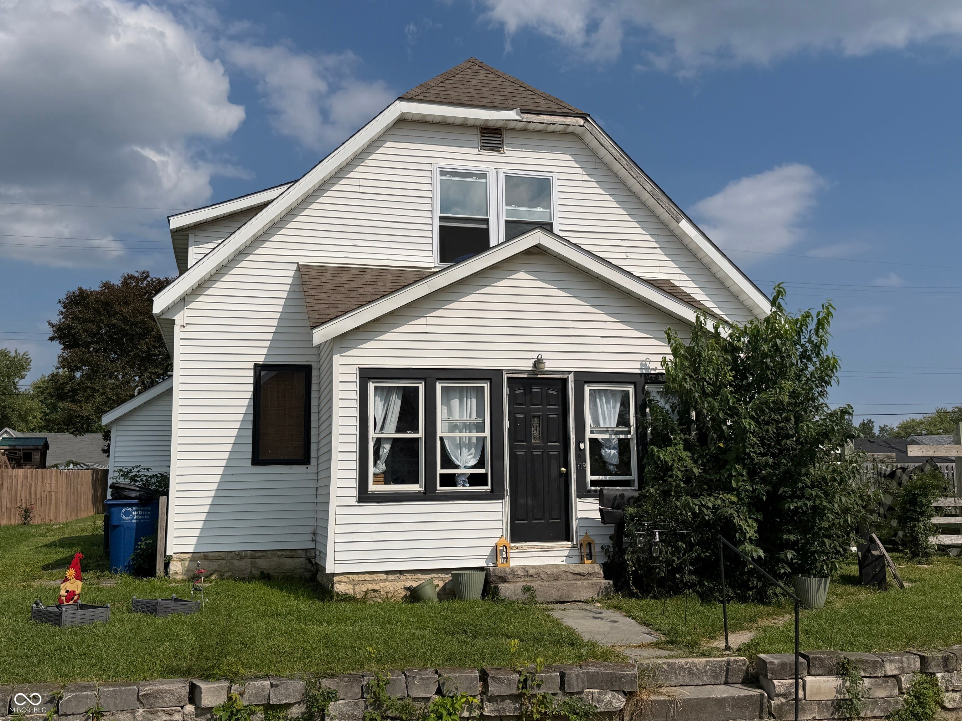 712 I Street — photo