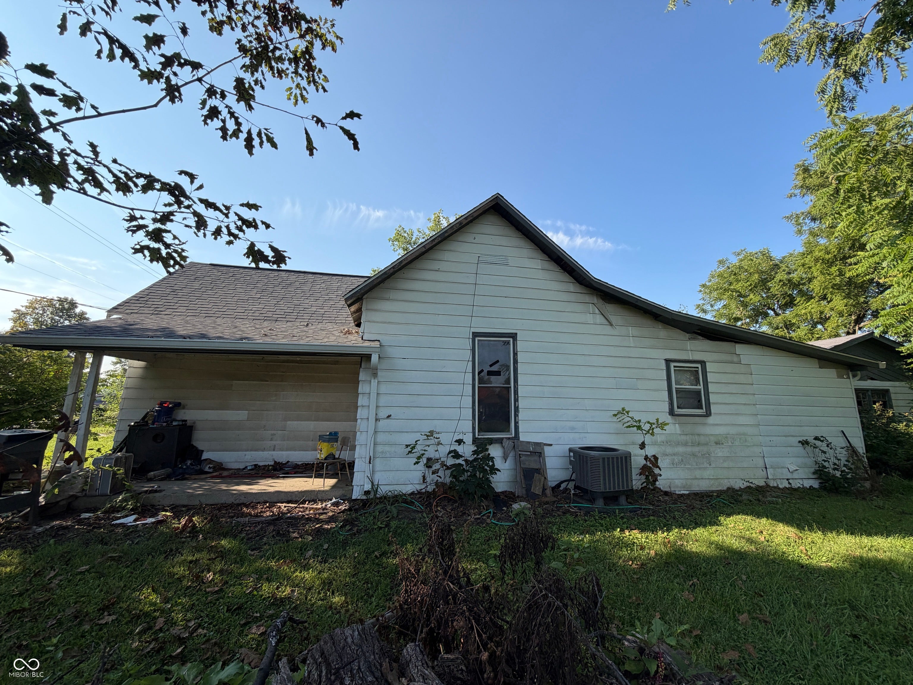 140 S Railroad Street — photo