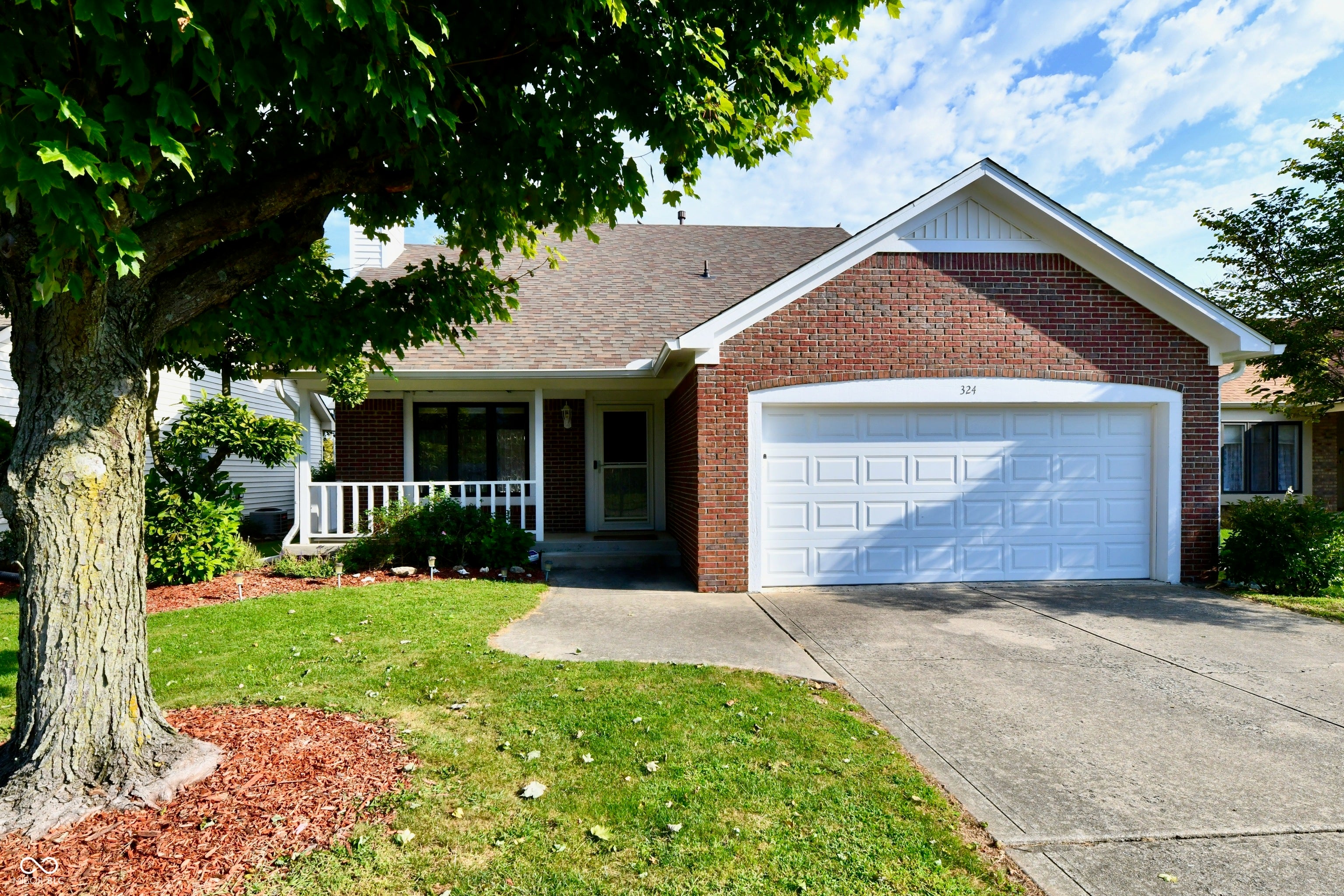 324 Suncrest Drive — photo