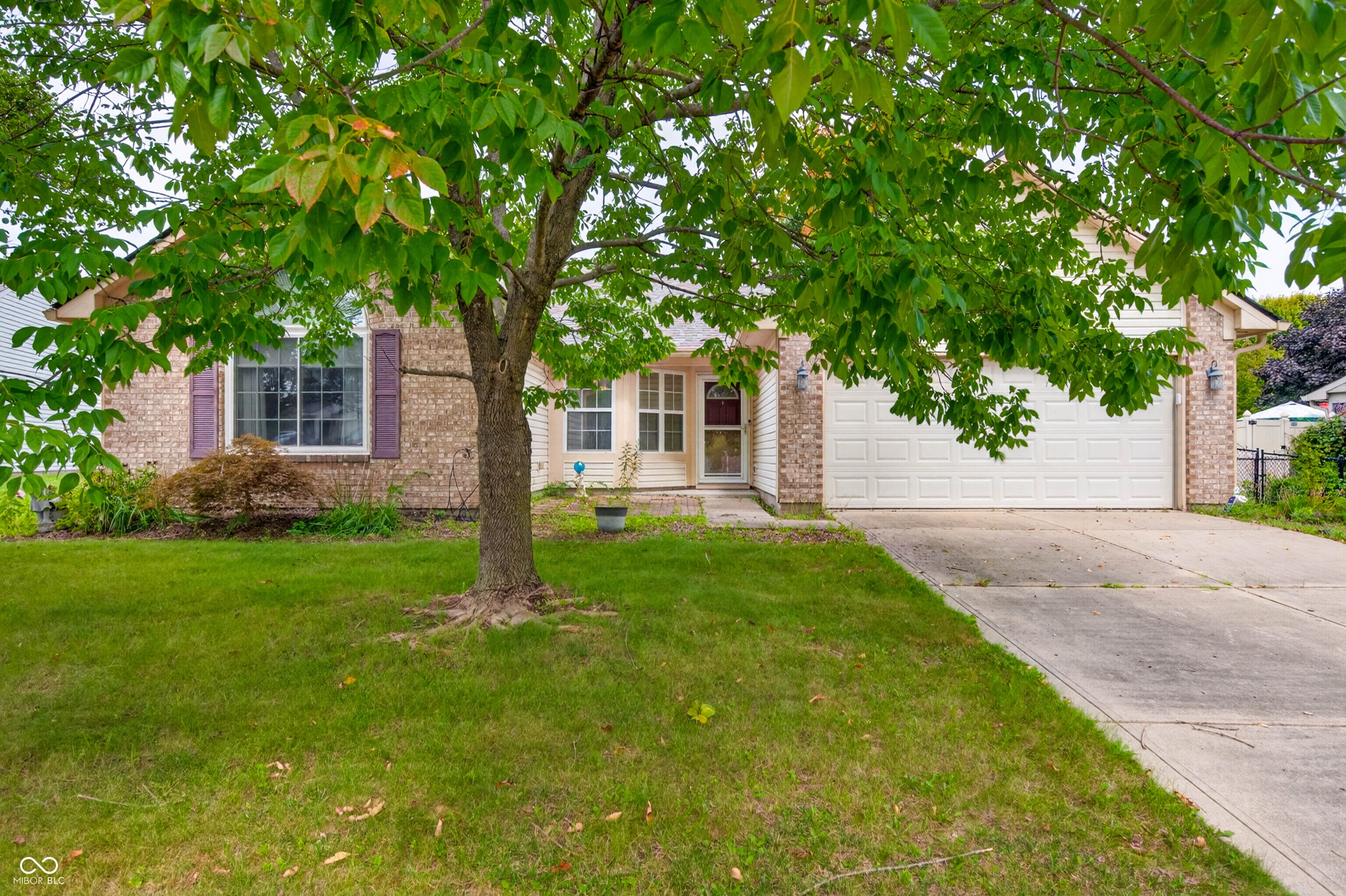 1240 Matthews Court — photo