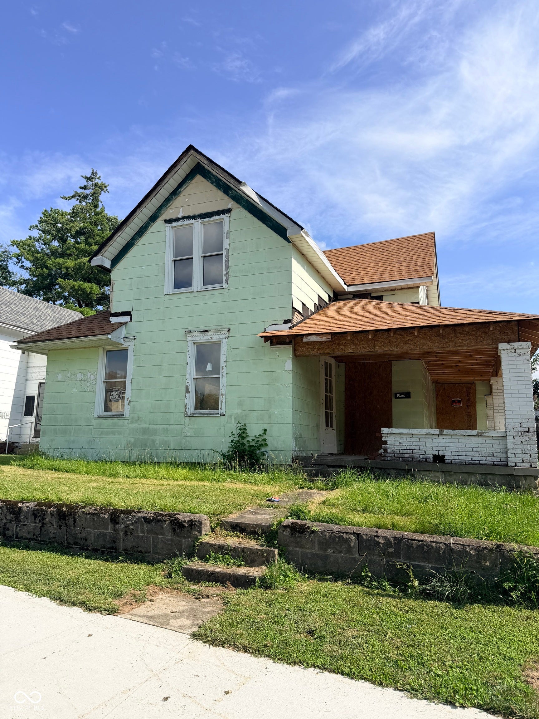 300 E North Street — photo