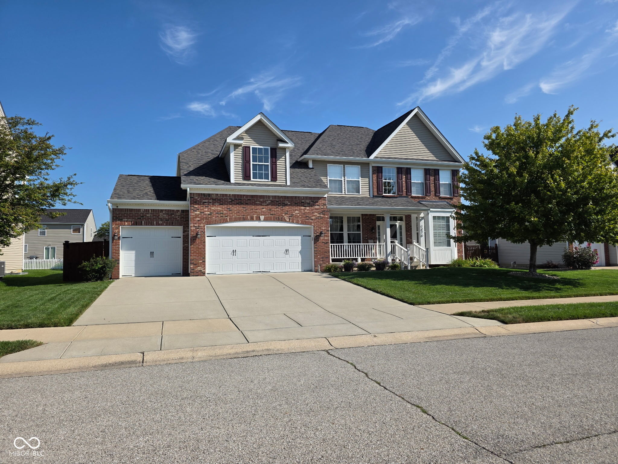 1476 Hession Drive — photo