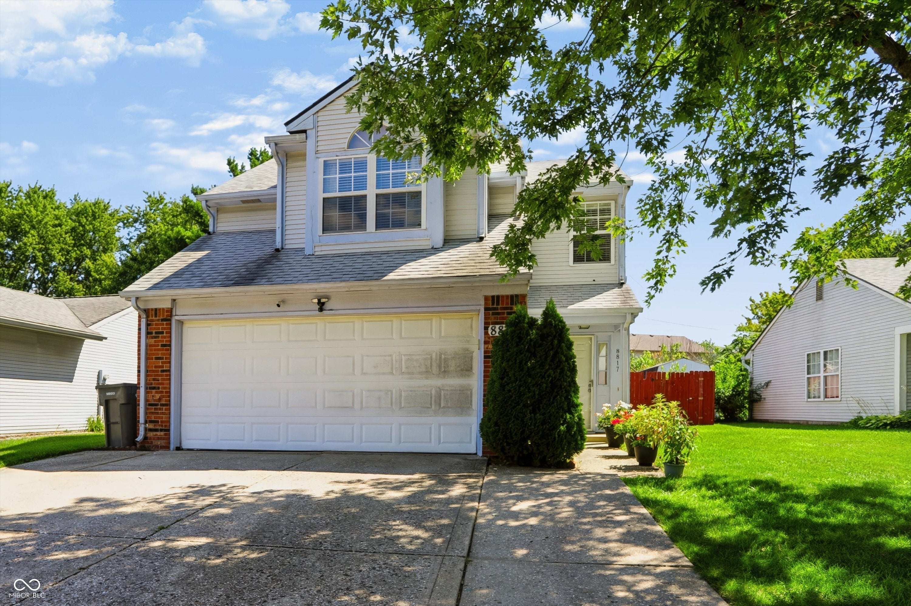 8817 Summer Walk Drive E — photo
